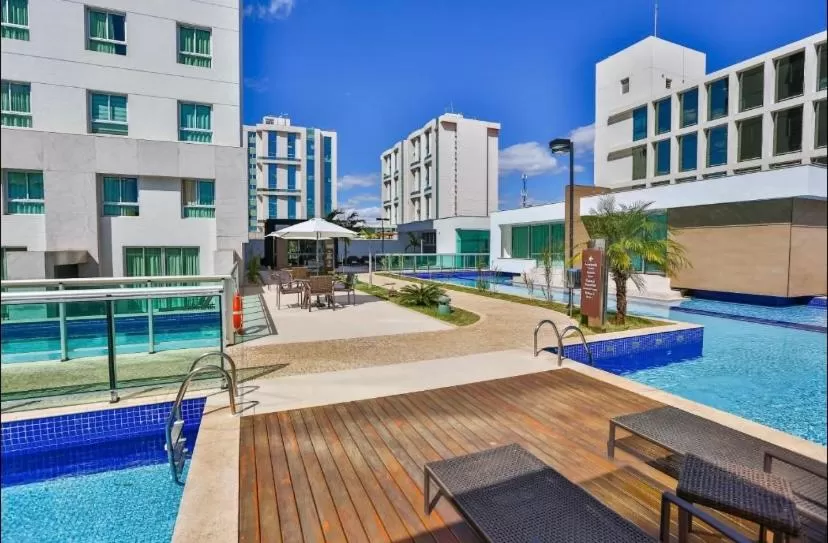Swimming Pool in Flat em Ed Jade hotel