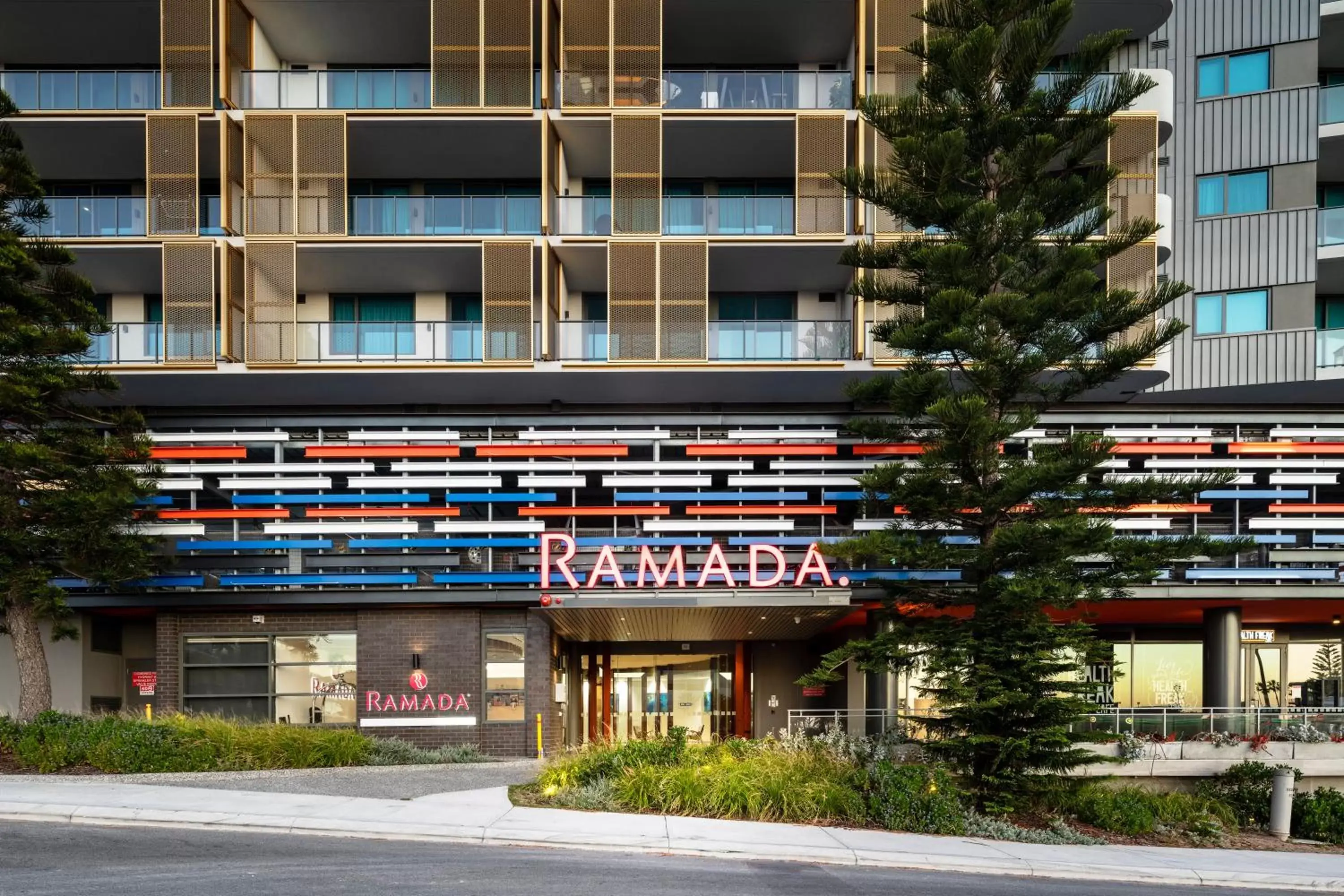 Property Building in Ramada by Wyndham VetroBlu Scarborough Beach