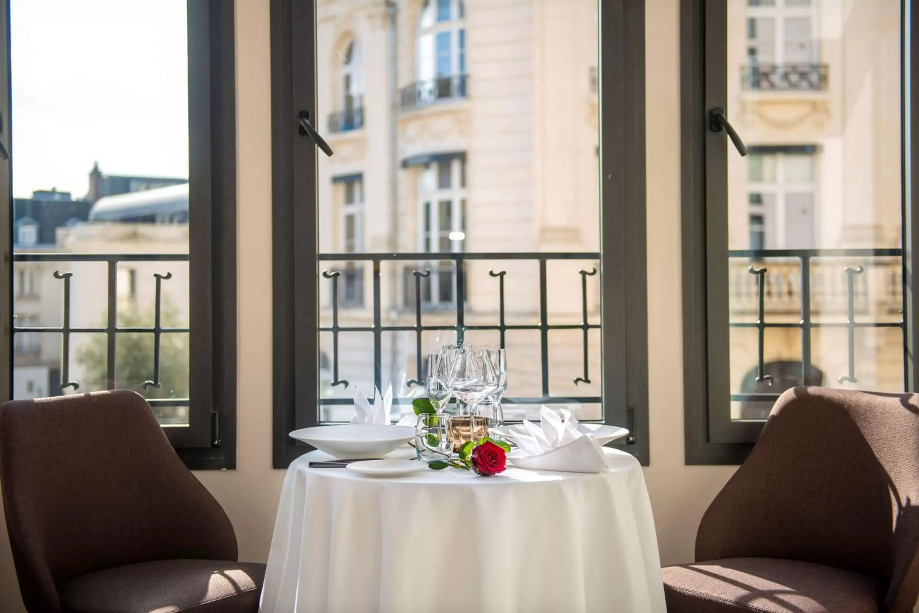 Restaurant/places to eat in Radisson Blu Hotel, Rouen Centre