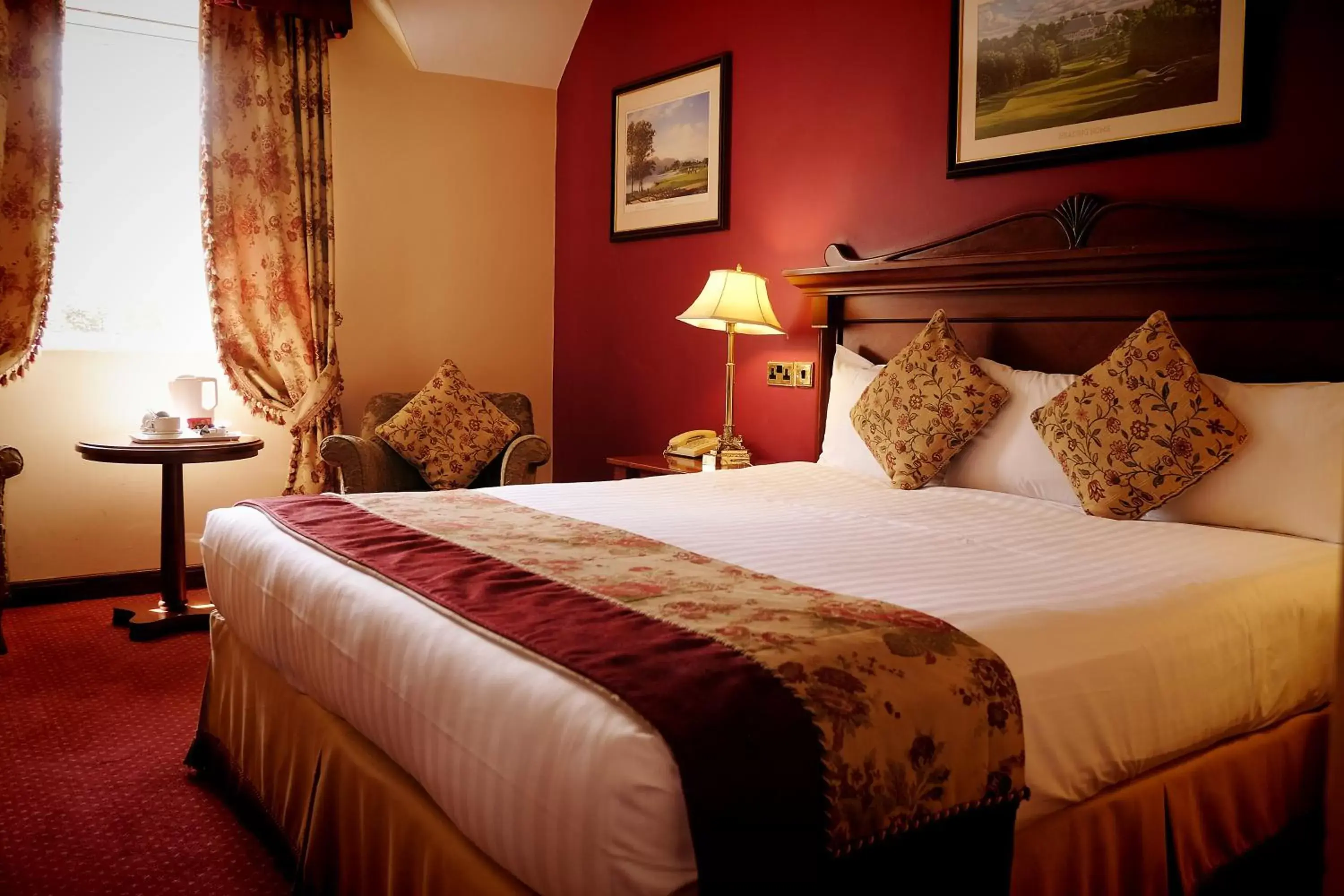 Bedroom, Bed in Racket Hall Country House Golf & Conference Hotel