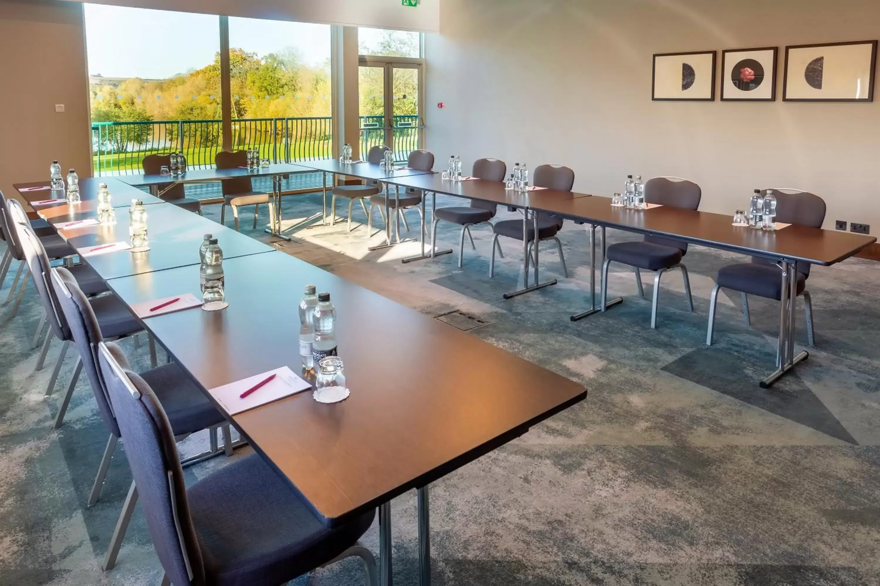 Meeting/conference room in Crowne Plaza Marlow, an IHG Hotel