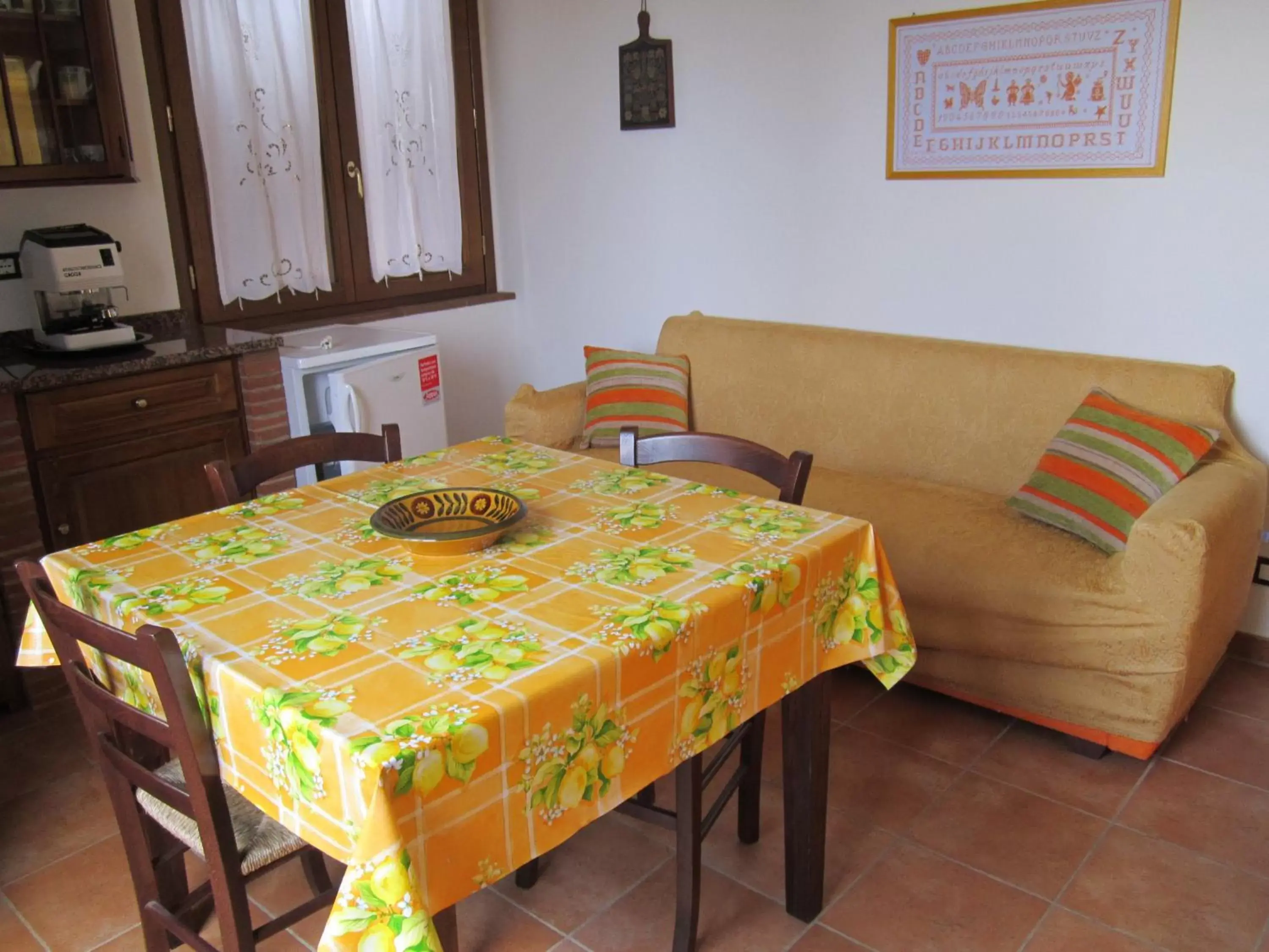 Living room, Dining Area in Madonna Del Poggio CAV