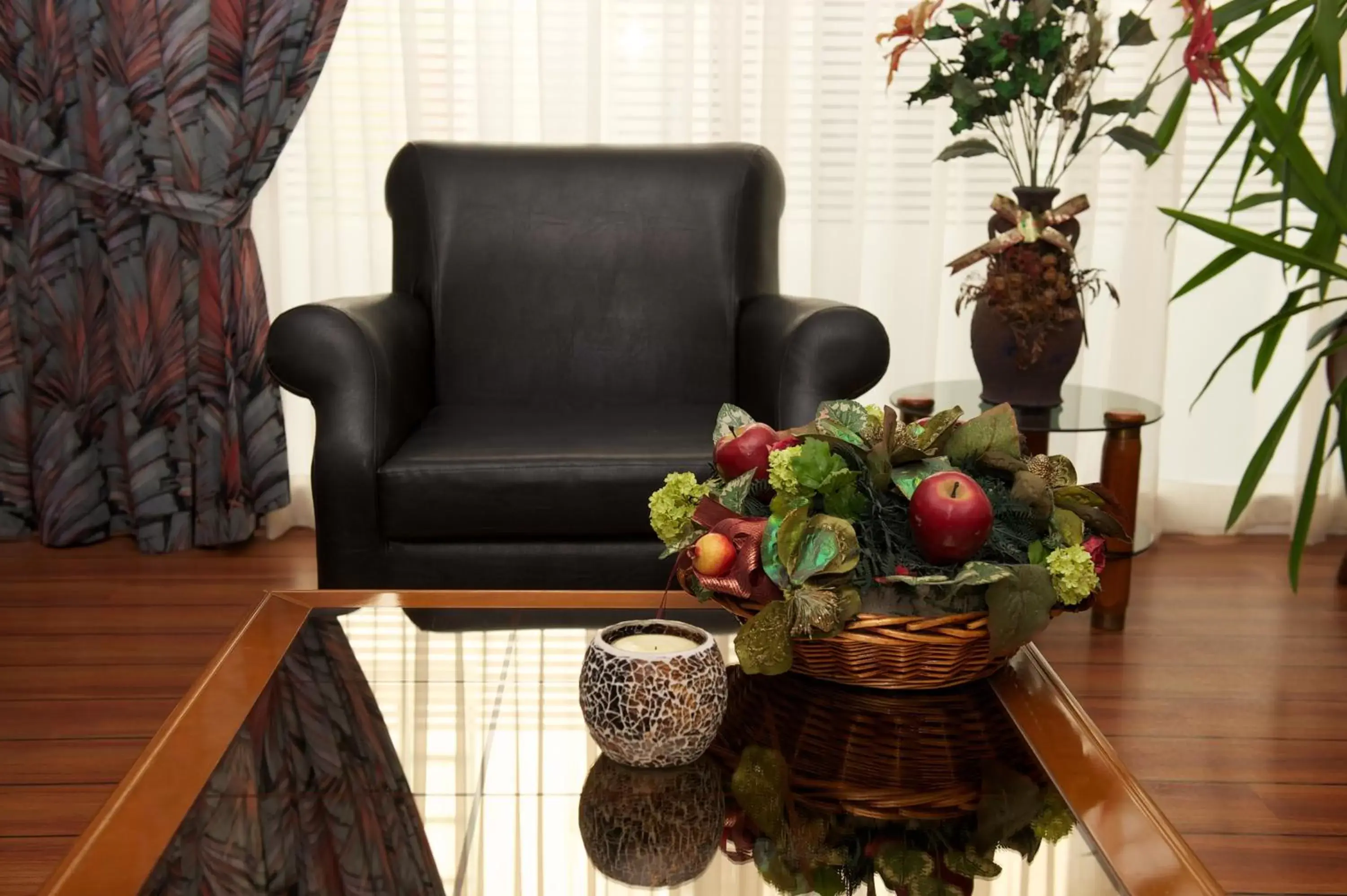 Lobby or reception, Seating Area in Anemoni Piraeus Hotel