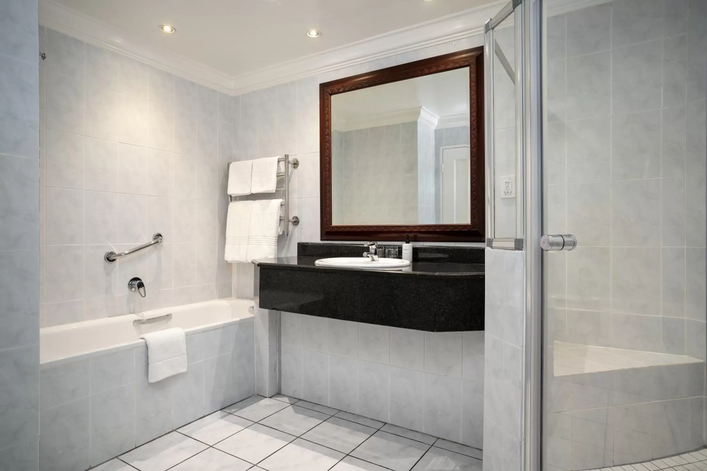 Bathroom in Premier Hotel Quatermain