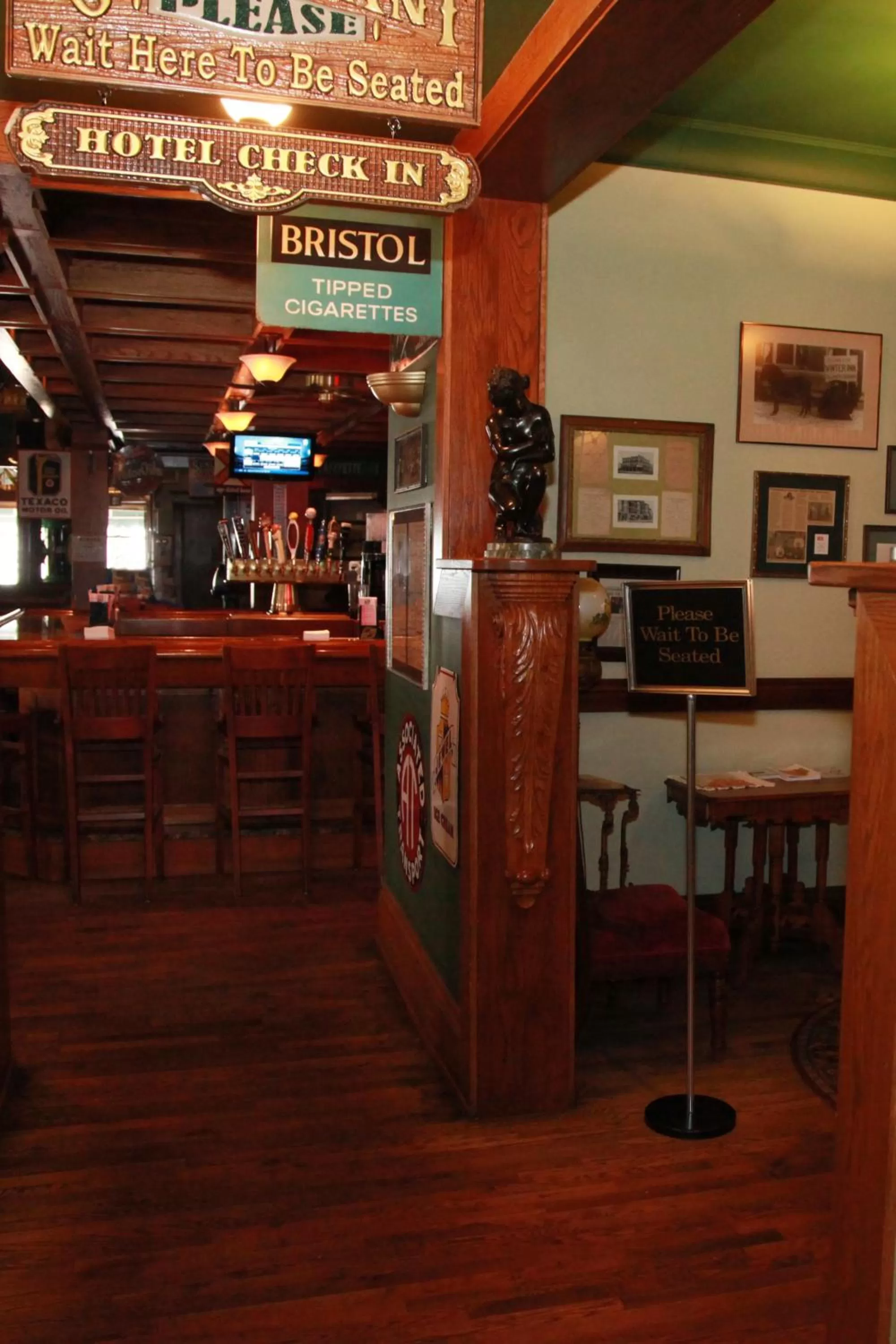 Lobby or reception in The Winter Inn