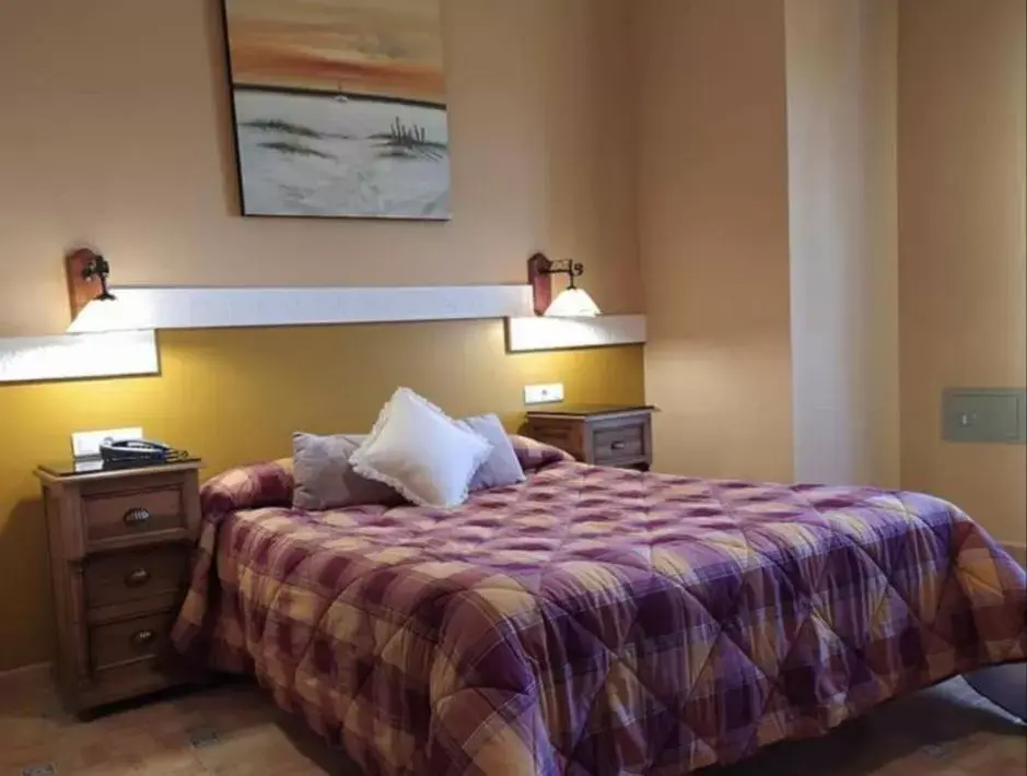 Bed in Hotel Sierra de Araceli Lucena Bed in Hotel Sierra de Araceli Lucena