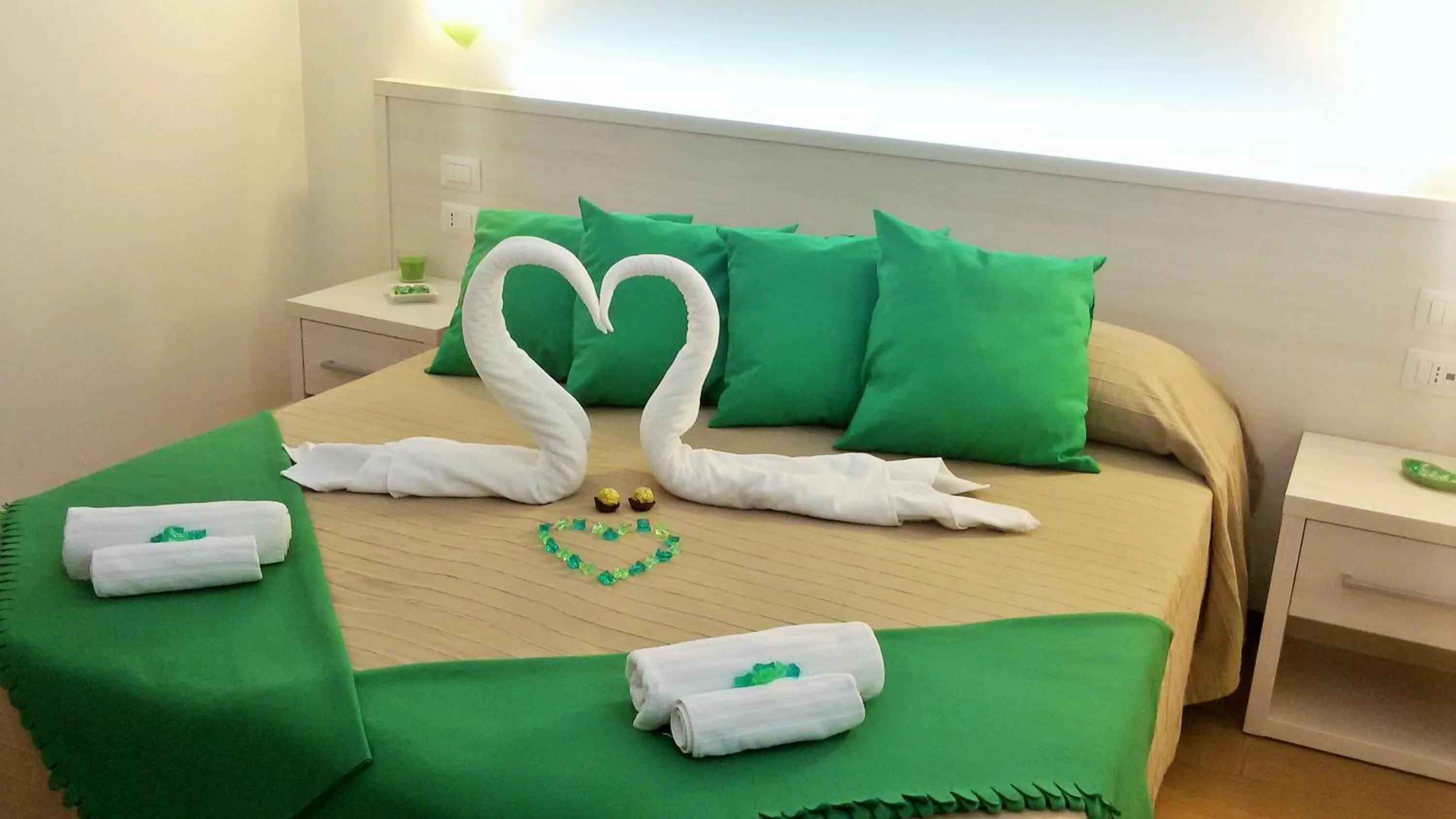 Decorative detail, Bed in Gemme Di Roma Accomodation