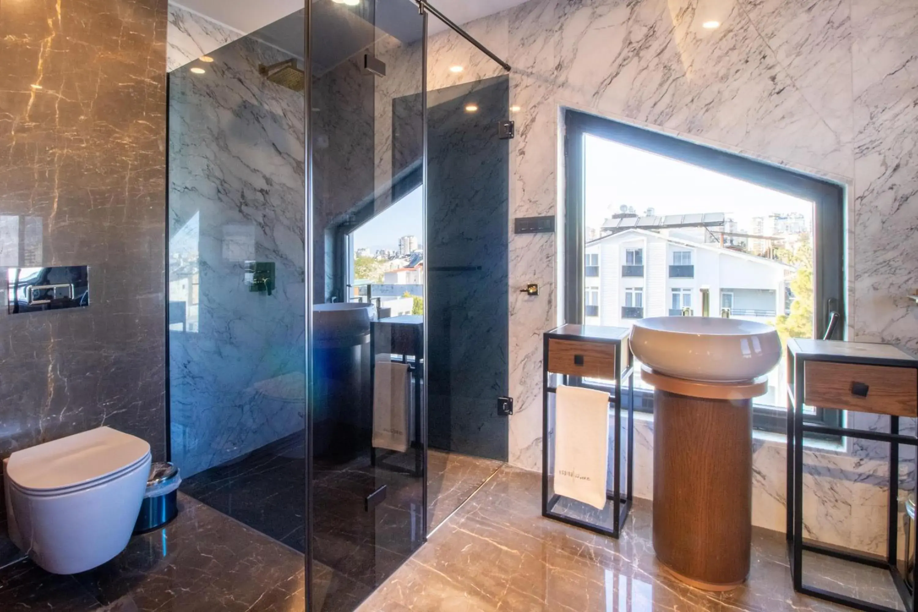 Bathroom in Espina Hotel