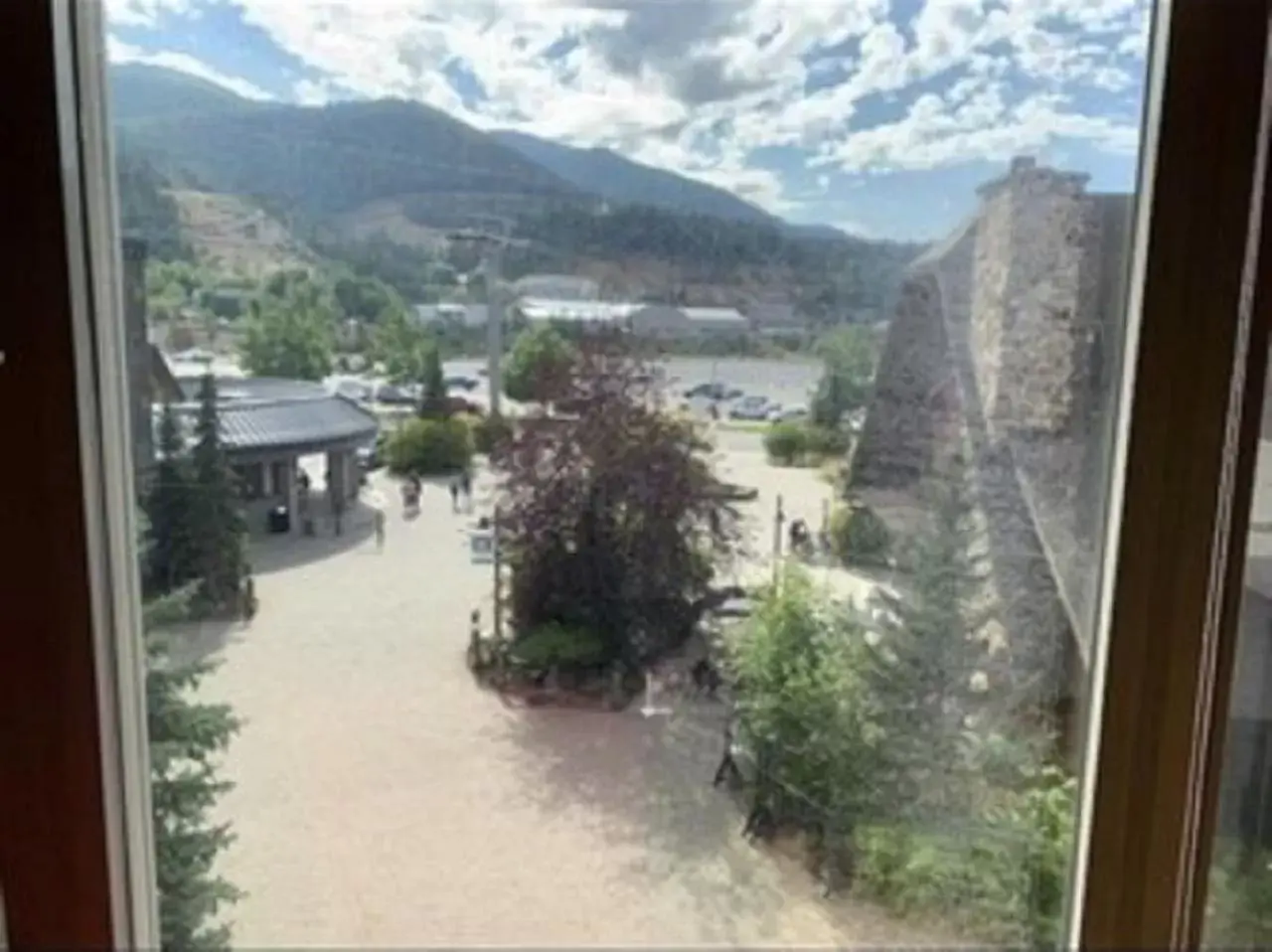 Studio with Balcony in Morning Star Lodge - Hosted by Linda Studio with Balcony in Morning Star Lodge - Hosted by Linda