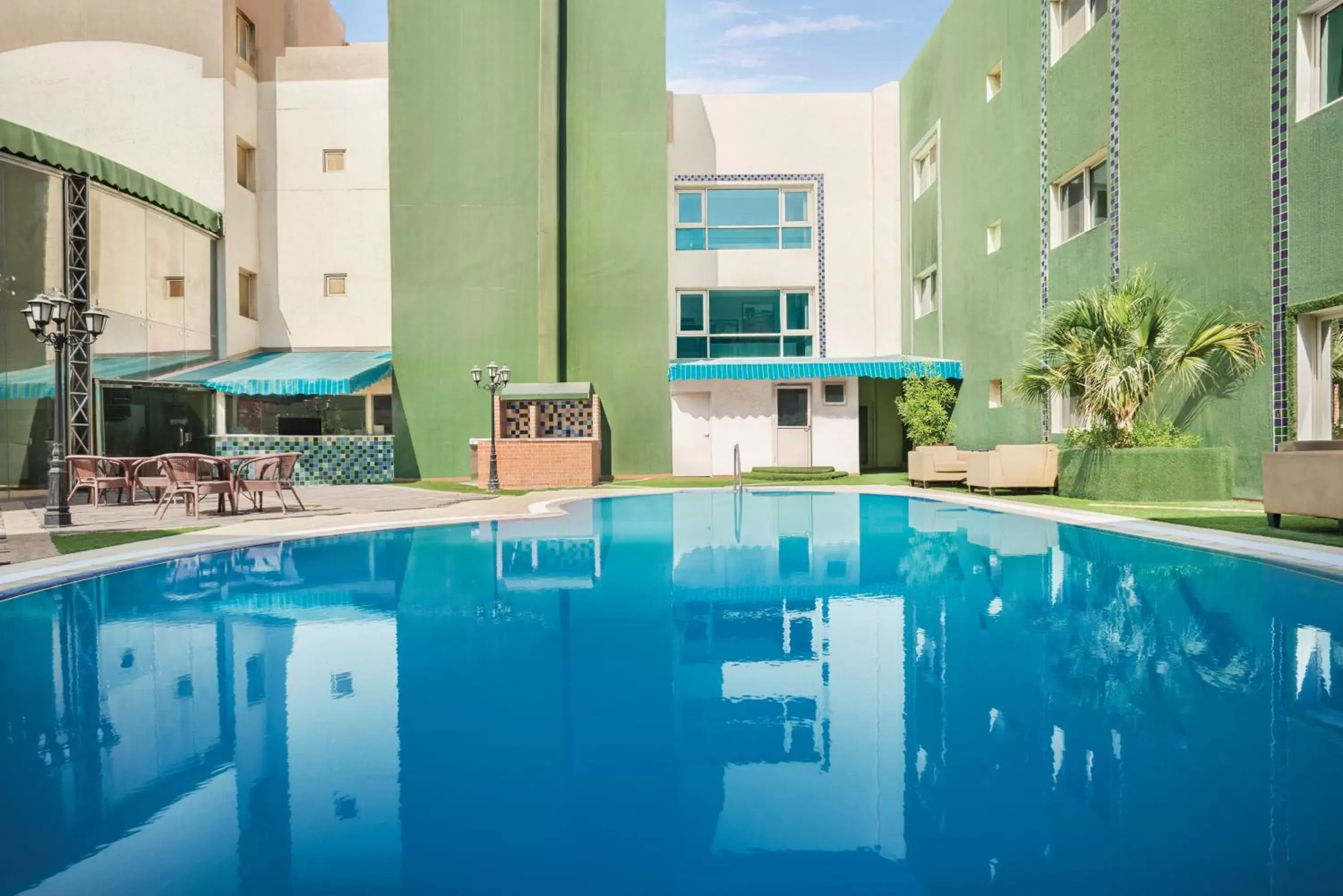 , Swimming Pool in Ramada by Wyndham Dammam Khaleej Road