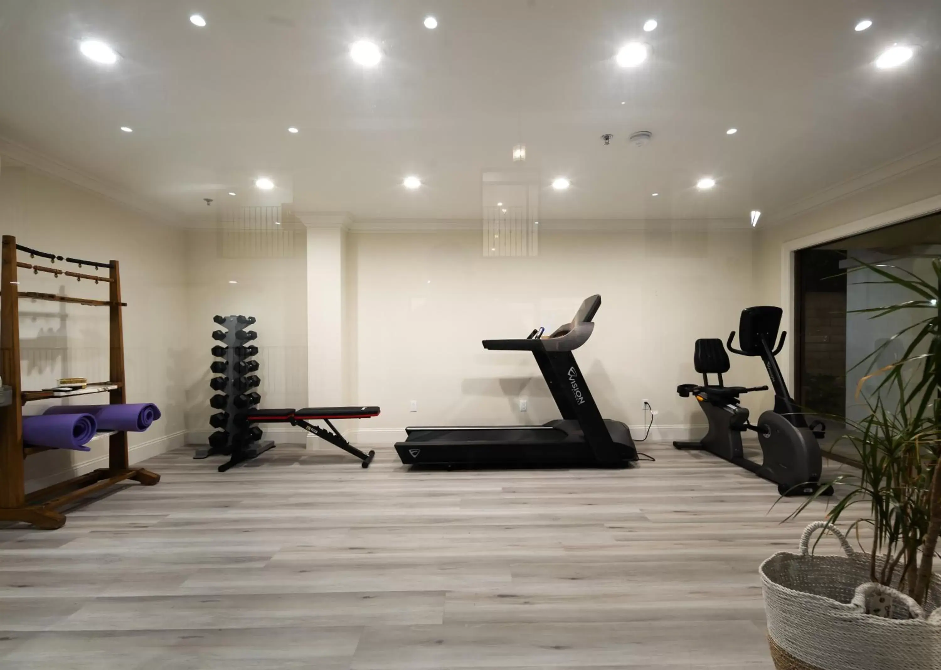 Fitness centre/facilities, Fitness Center/Facilities in Hotel Huntington