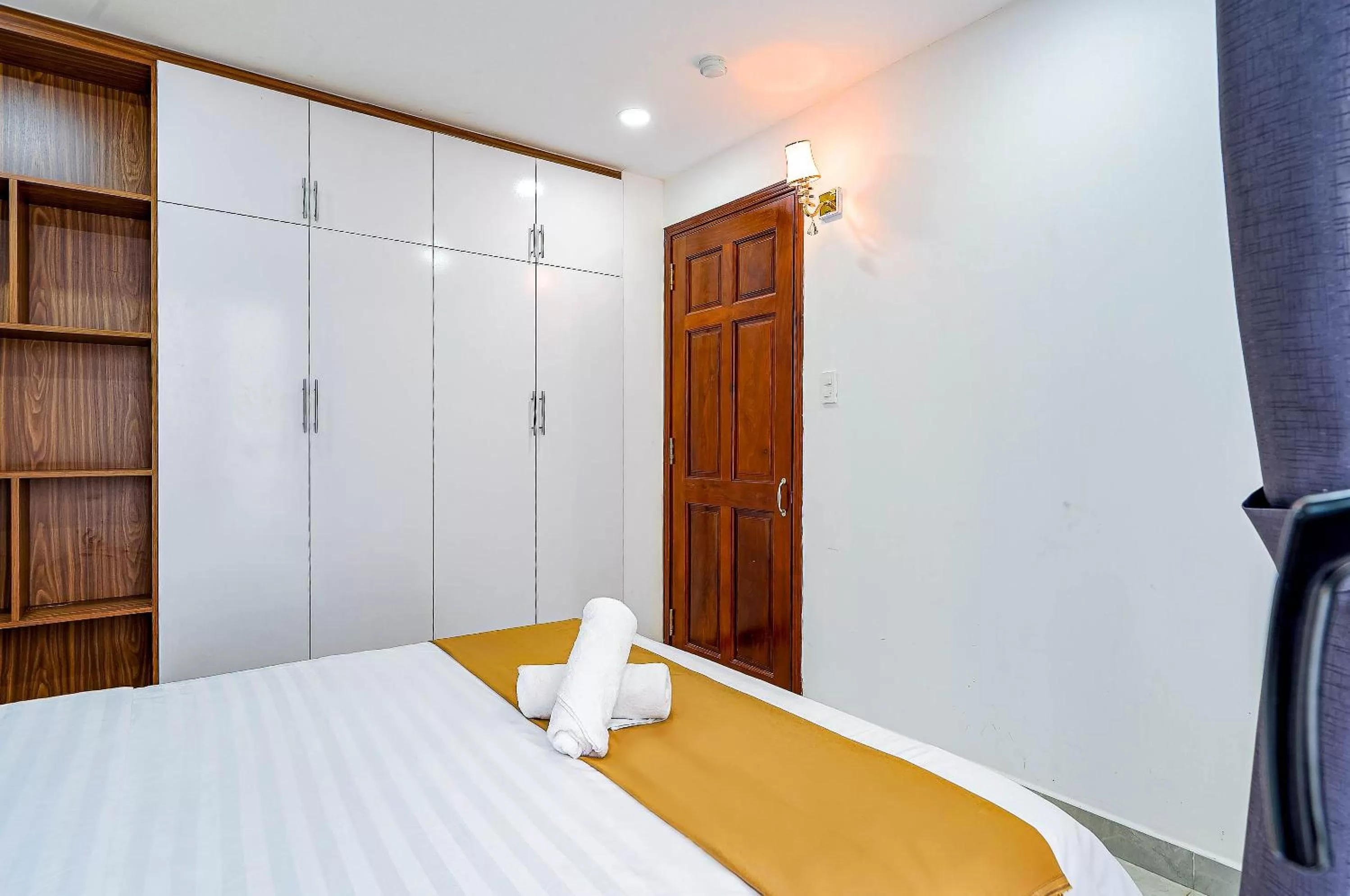 Bed in Spring Hill Apartment -The High Class