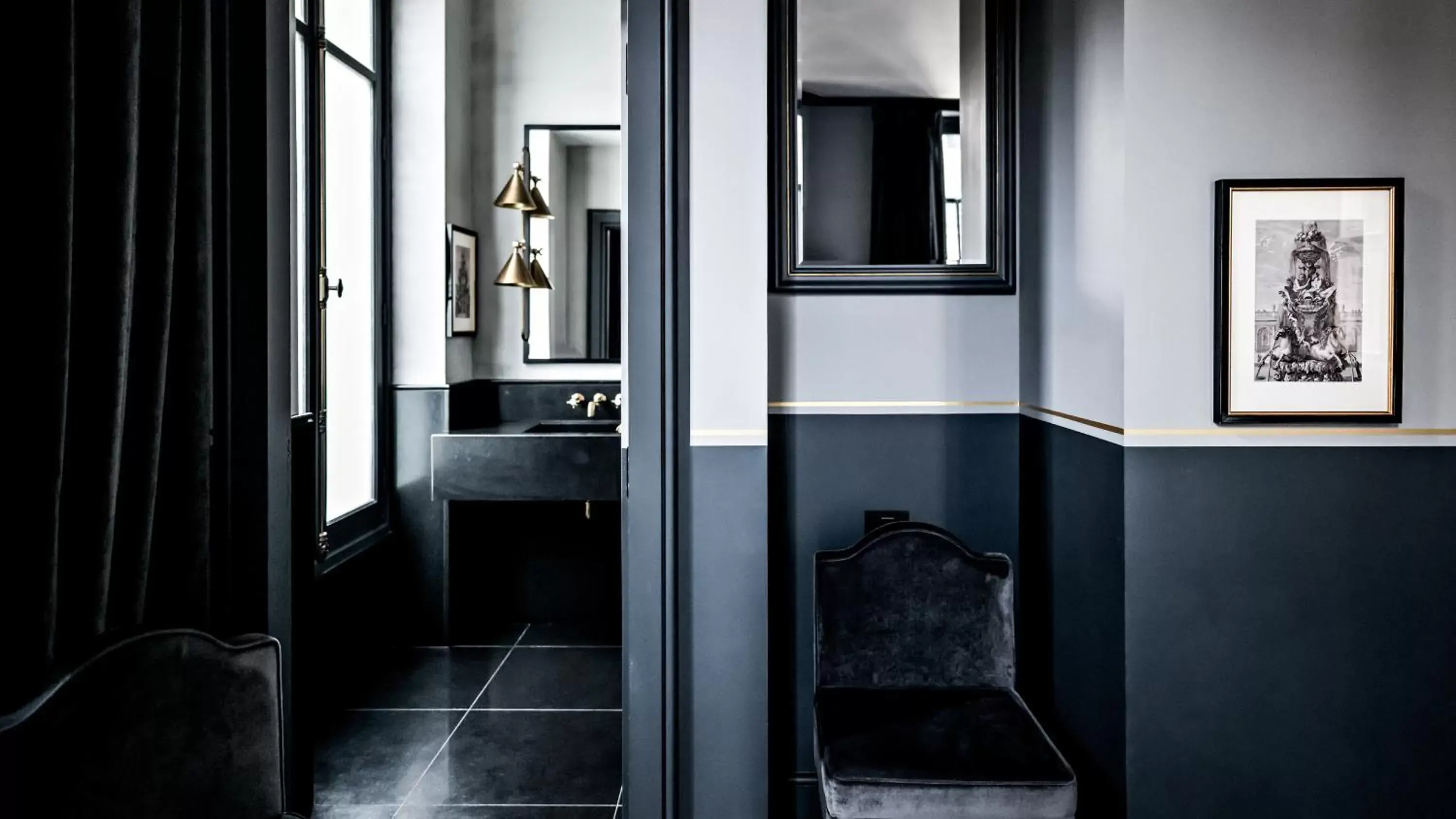 Bathroom in Monsieur George Hotel & Spa - Champs-Elysées