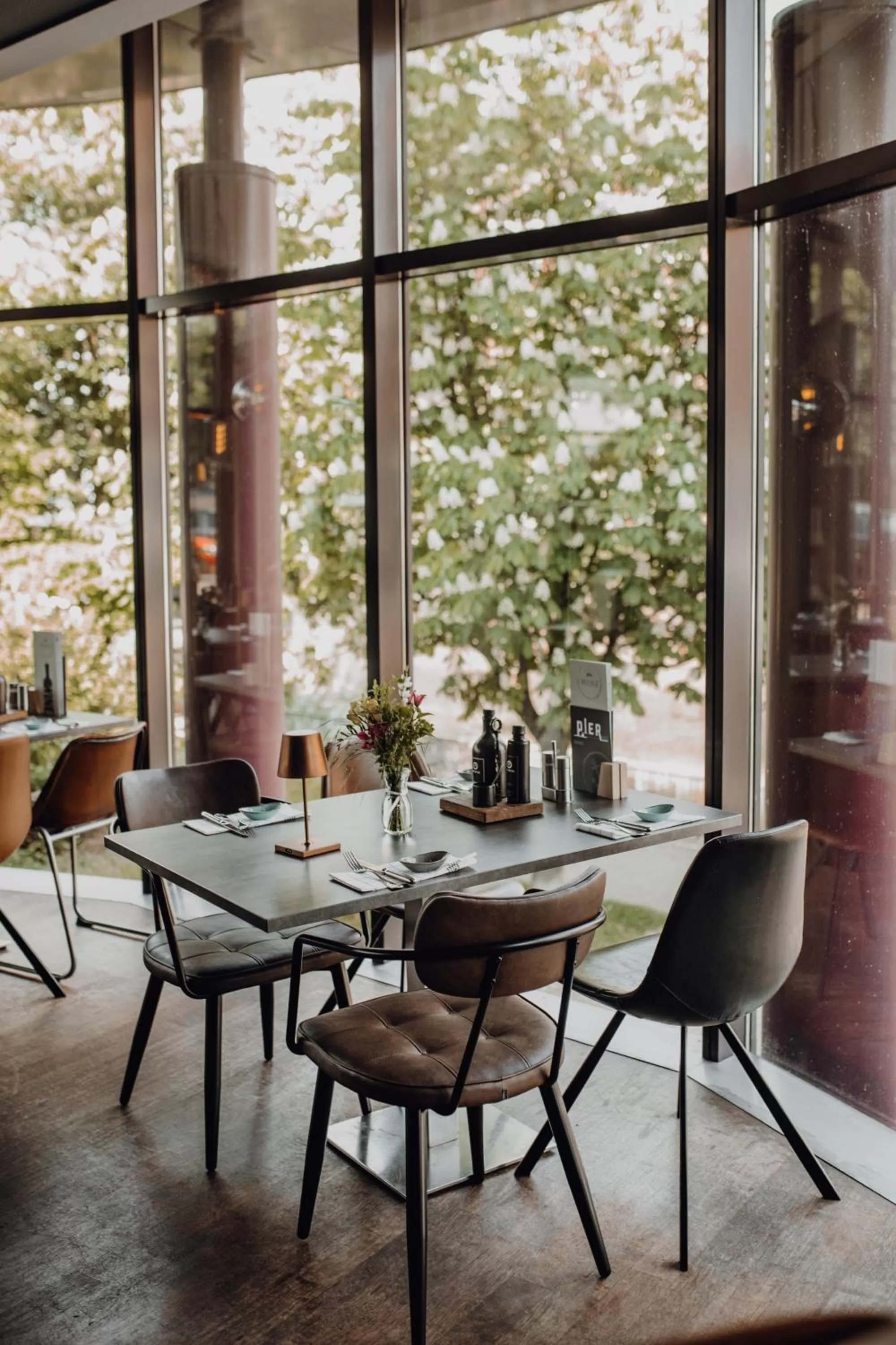 Restaurant/places to eat in Mercure Hotel Hamburg City