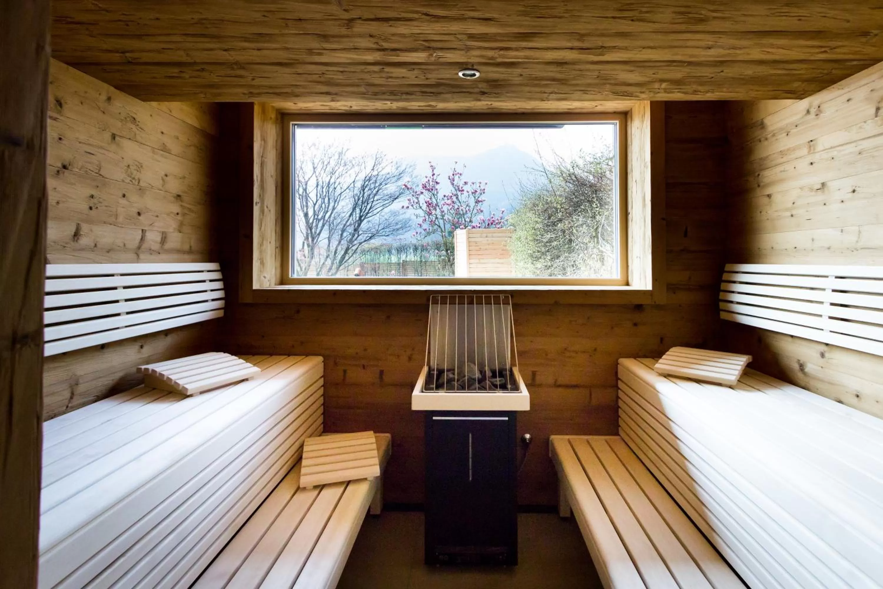 Sauna, Bed in Hotel Aichingerwirt