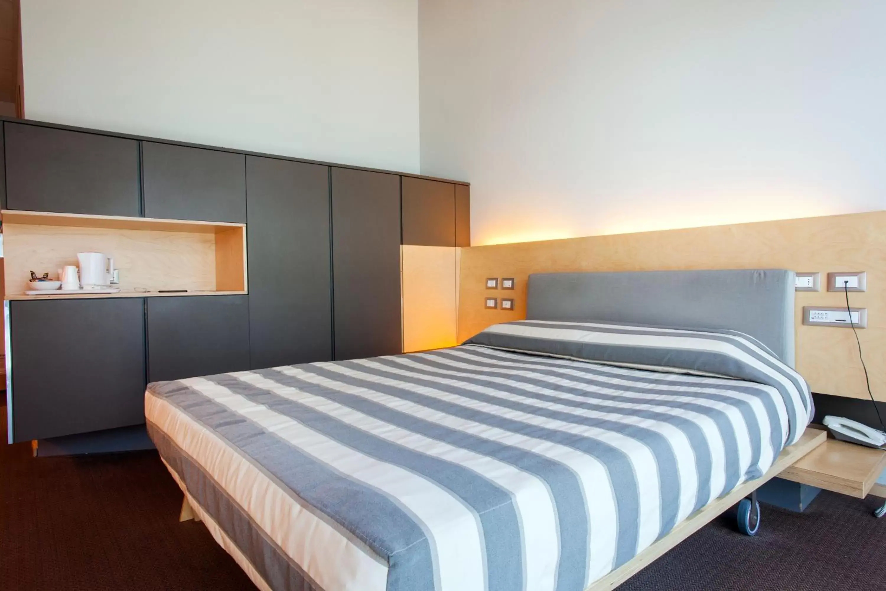 Bedroom, Bed in Terme Beach Resort