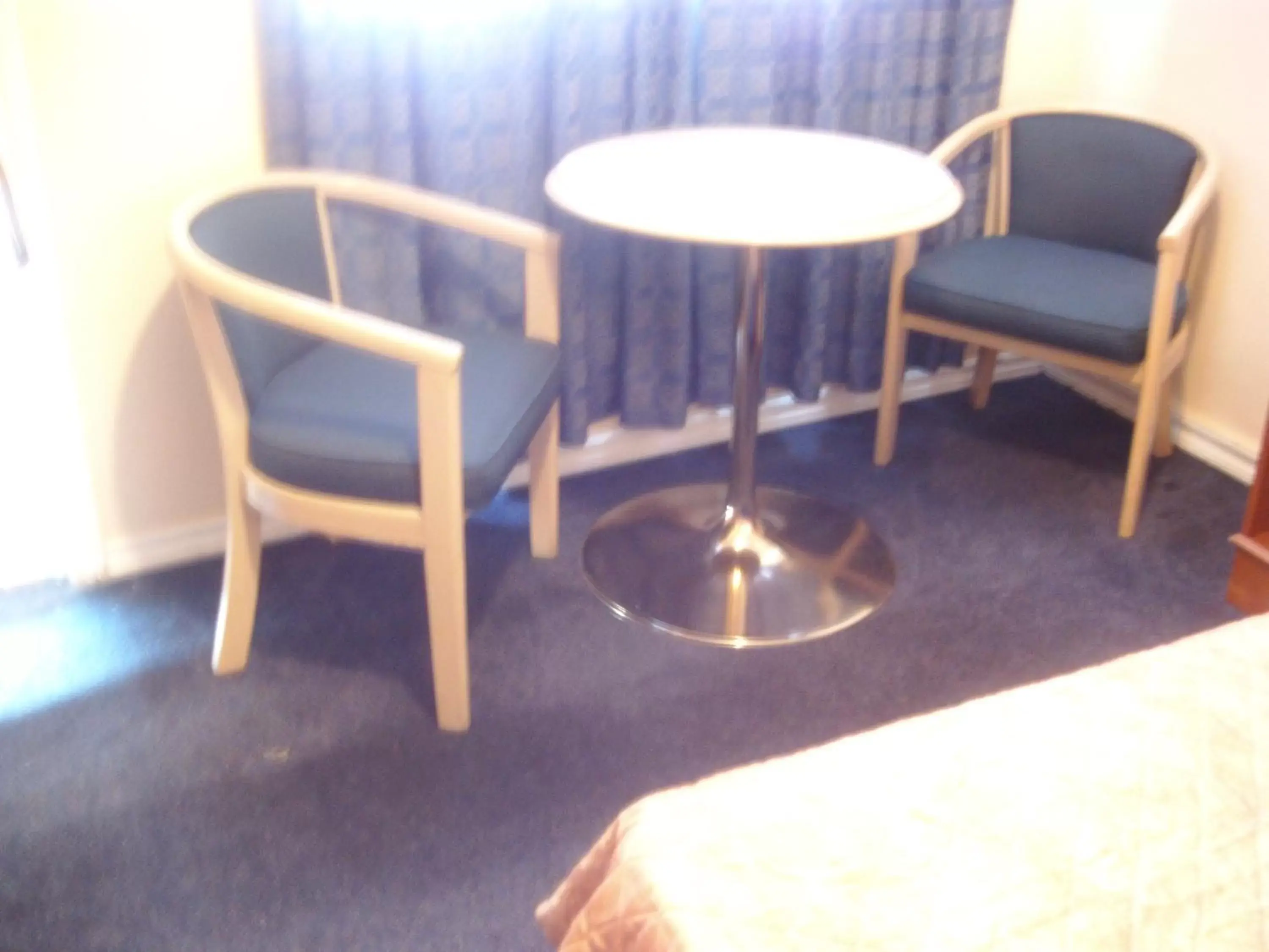 Seating Area in Star Inn by Elevate Rooms