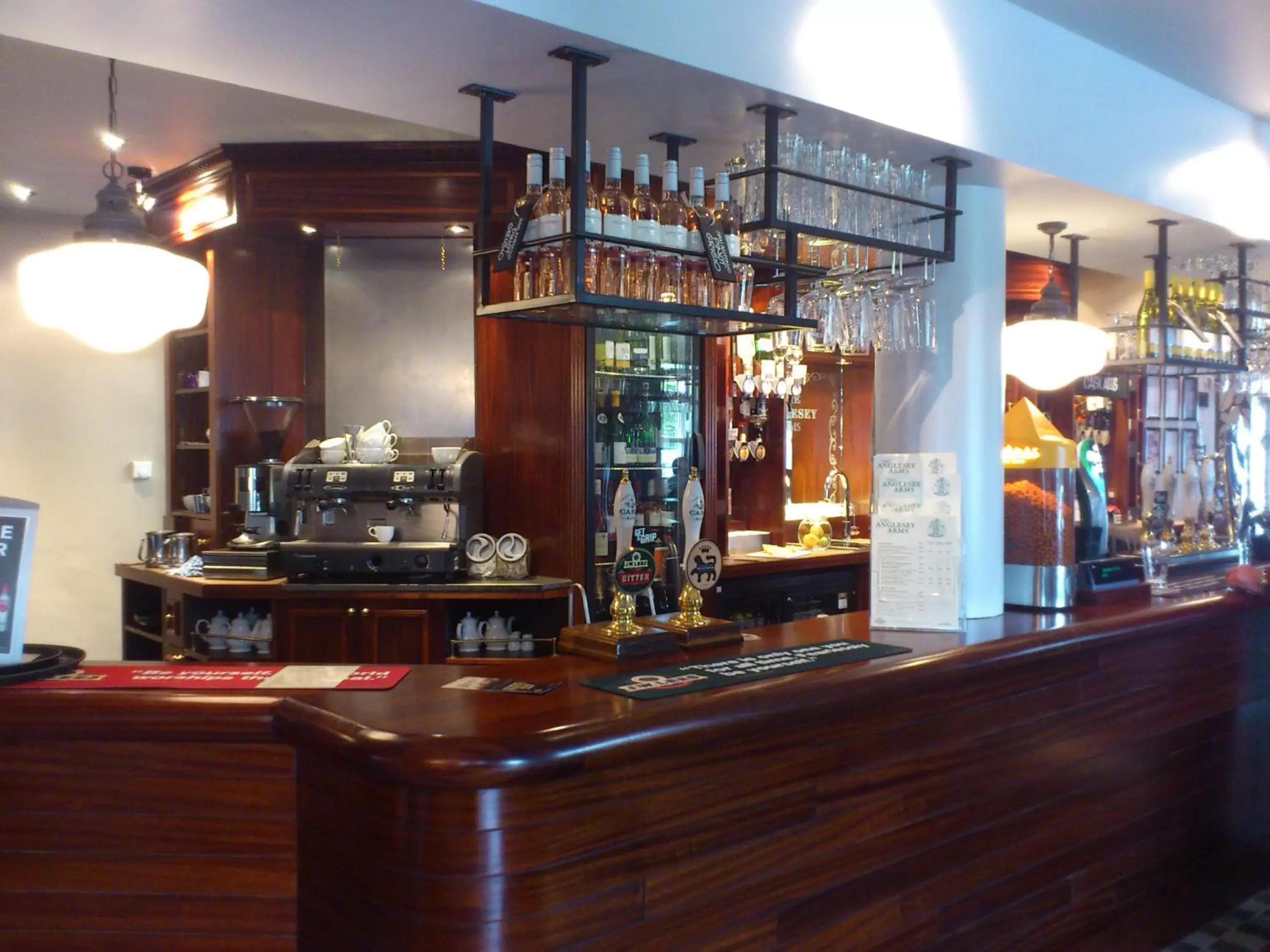 Lounge or bar, Lounge/Bar in Anglesey Arms Hotel