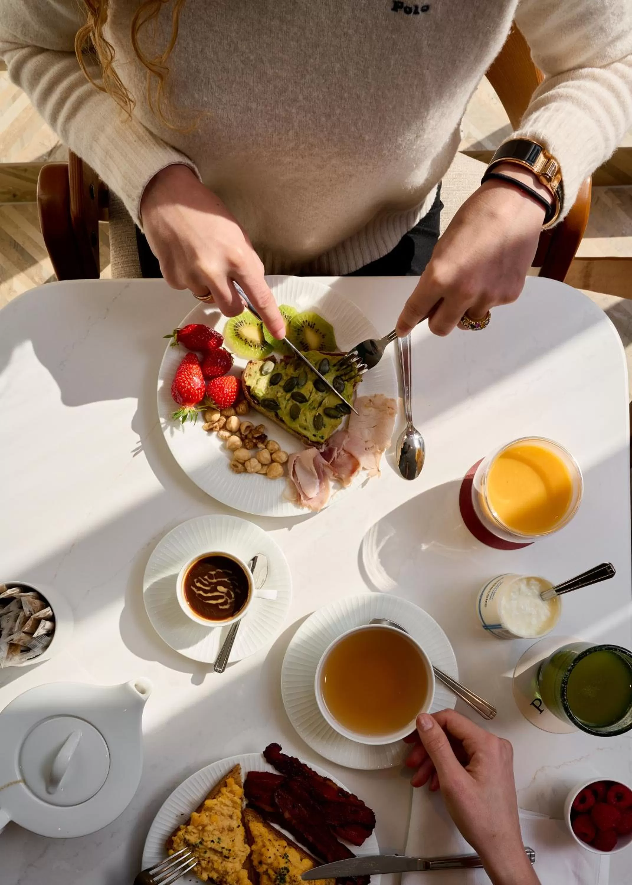 Restaurant/places to eat in Padam Hôtel