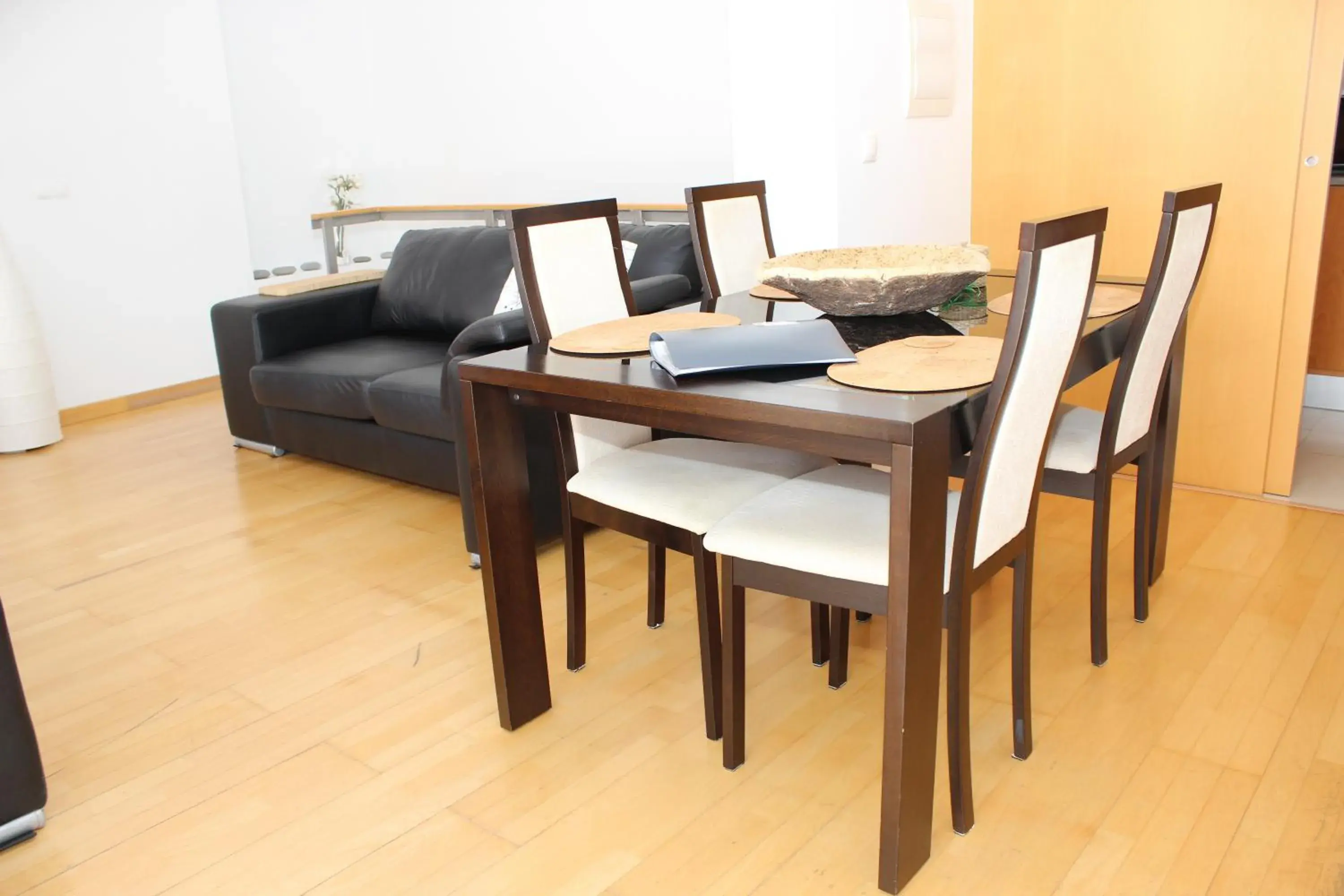 Dining area, Seating Area in Born To Stay In Milfontes