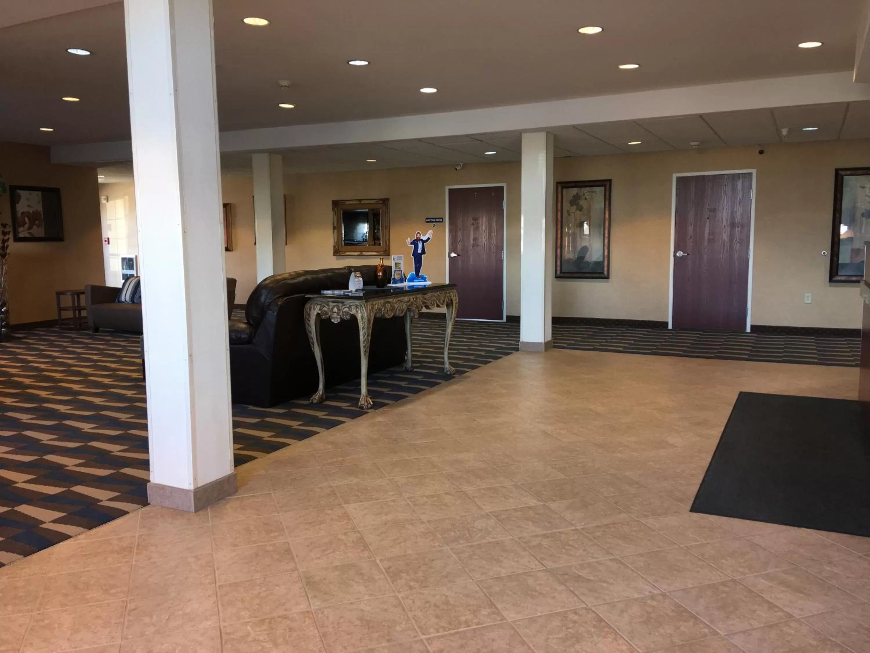 Lobby or reception in Microtel Inn & Suites by Wyndham Indianapolis Airport