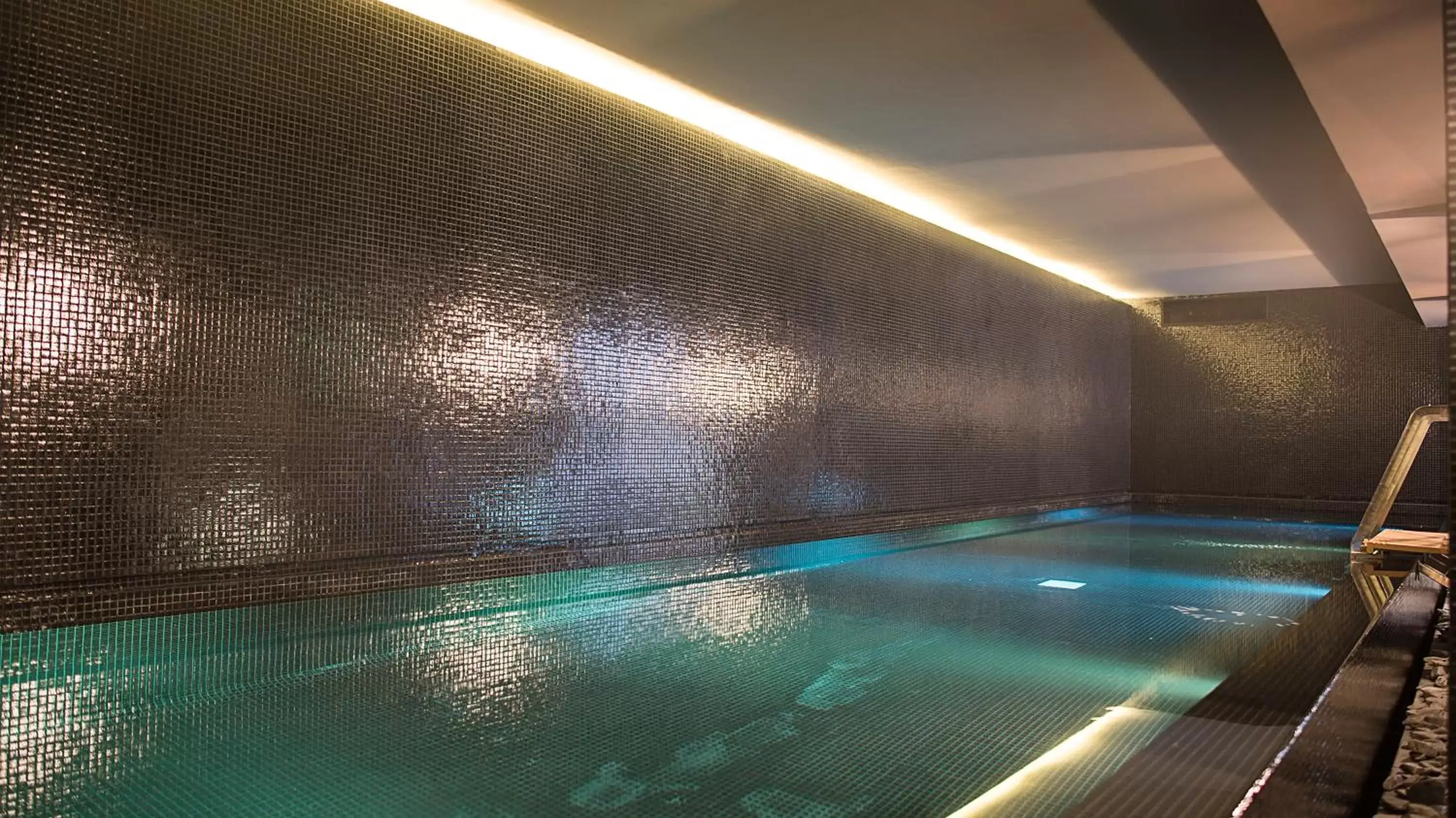 Swimming Pool in Hyatt Centric Montevideo