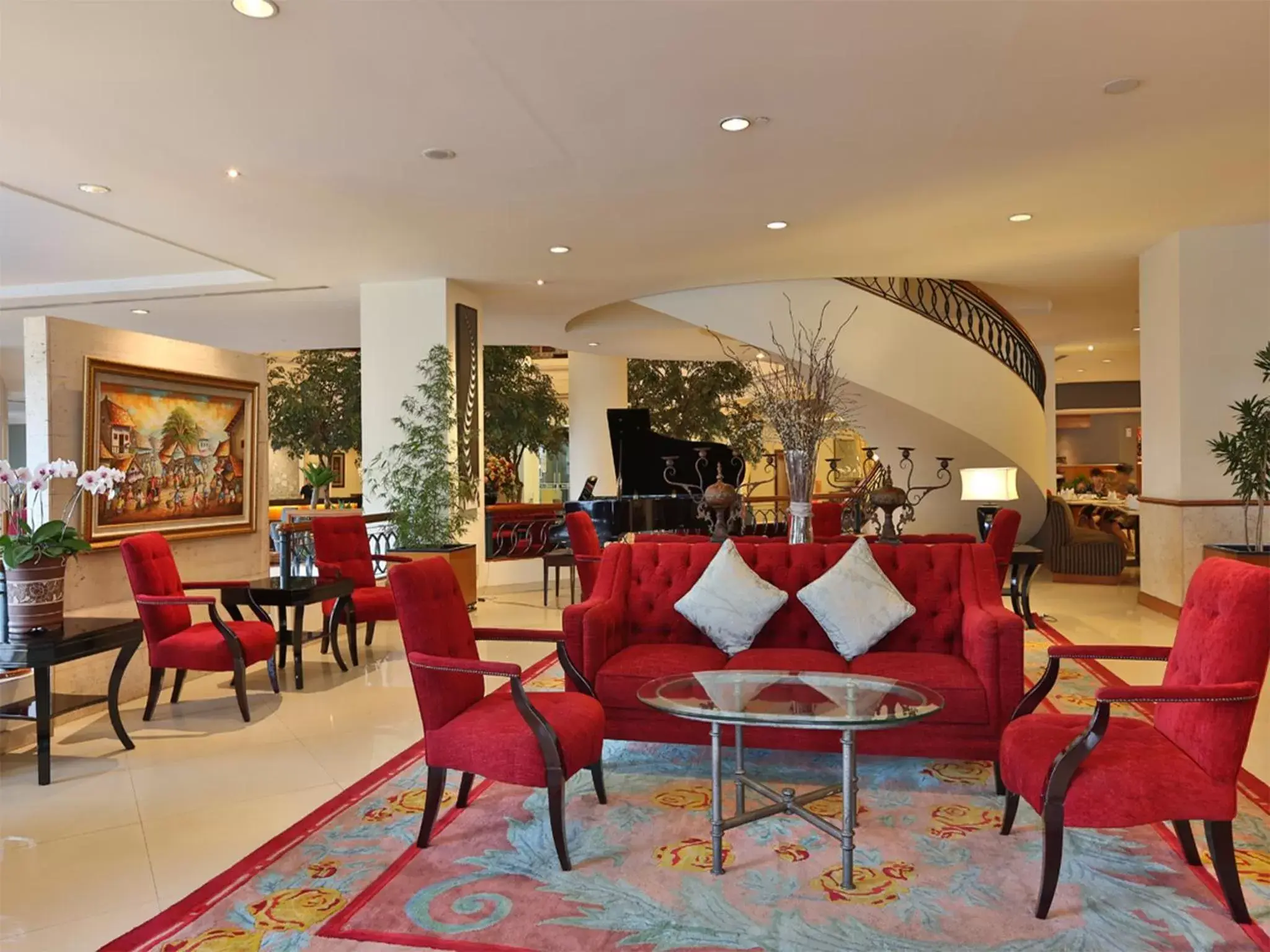 Lounge or bar in Aryaduta Manado Lounge or bar in Aryaduta Manado