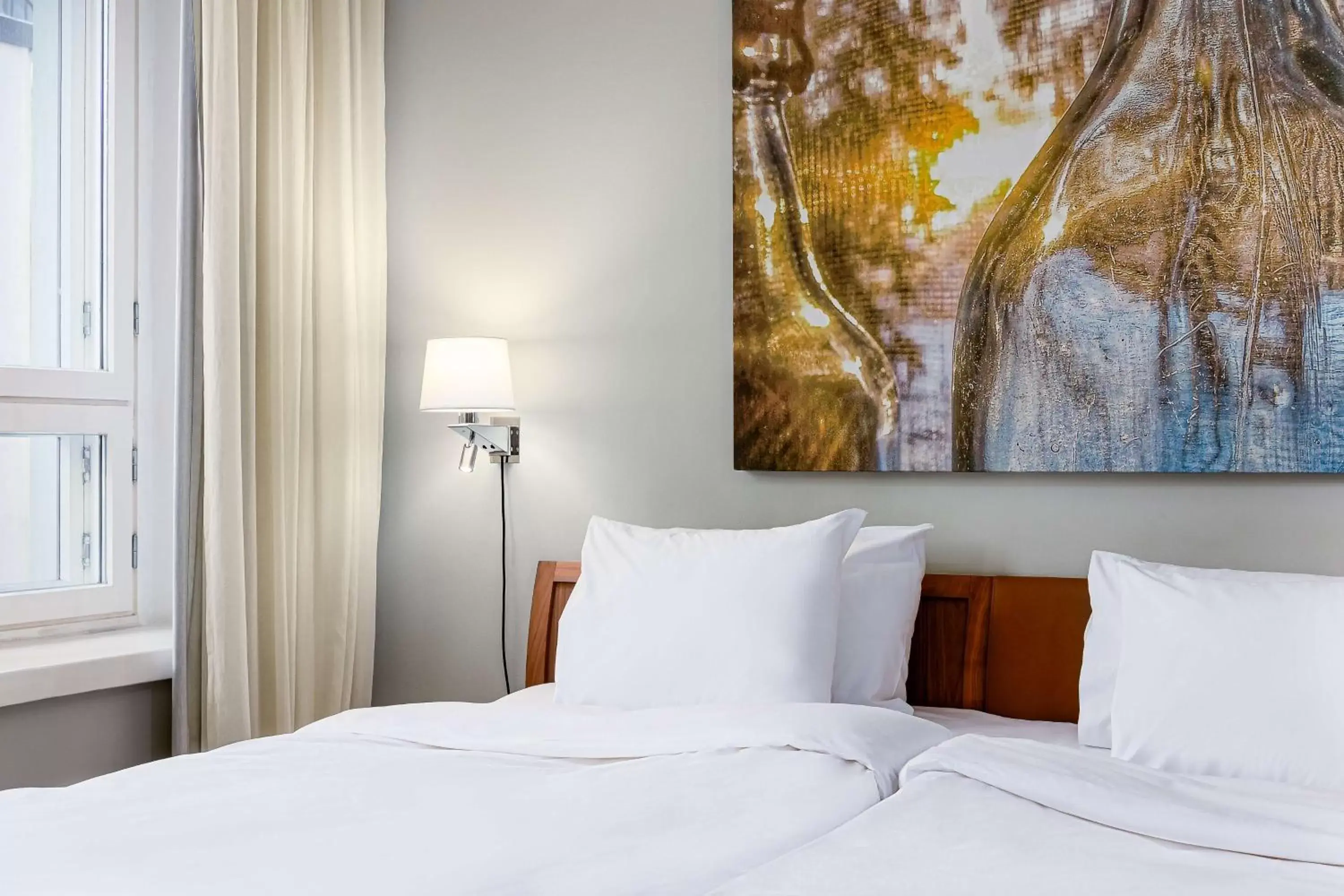 Bedroom, Bed in Radisson Blu Aleksanteri Hotel, Helsinki Bedroom, Bed in Radisson Blu Aleksanteri Hotel, Helsinki