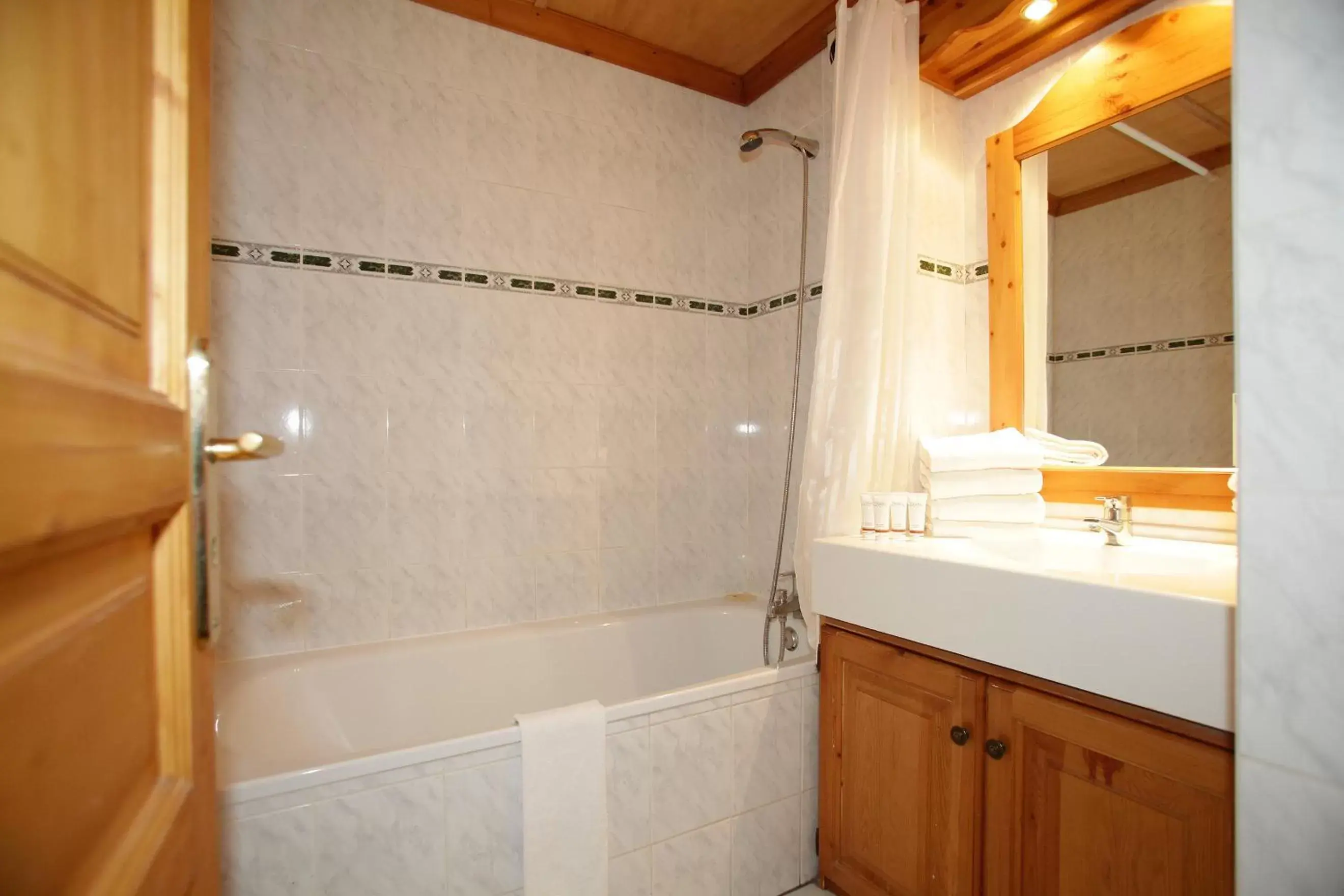 Bathroom in Odalys Chalet Alpina