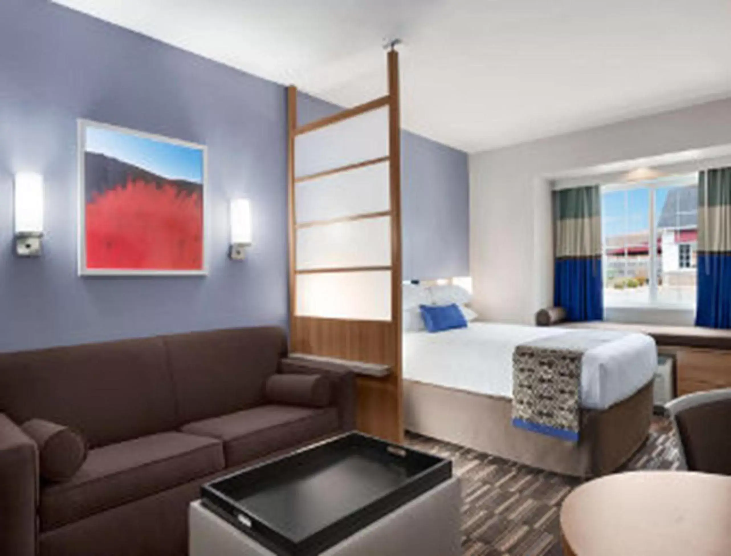 Bed in Microtel Inn & Suites by Wyndham Altoona