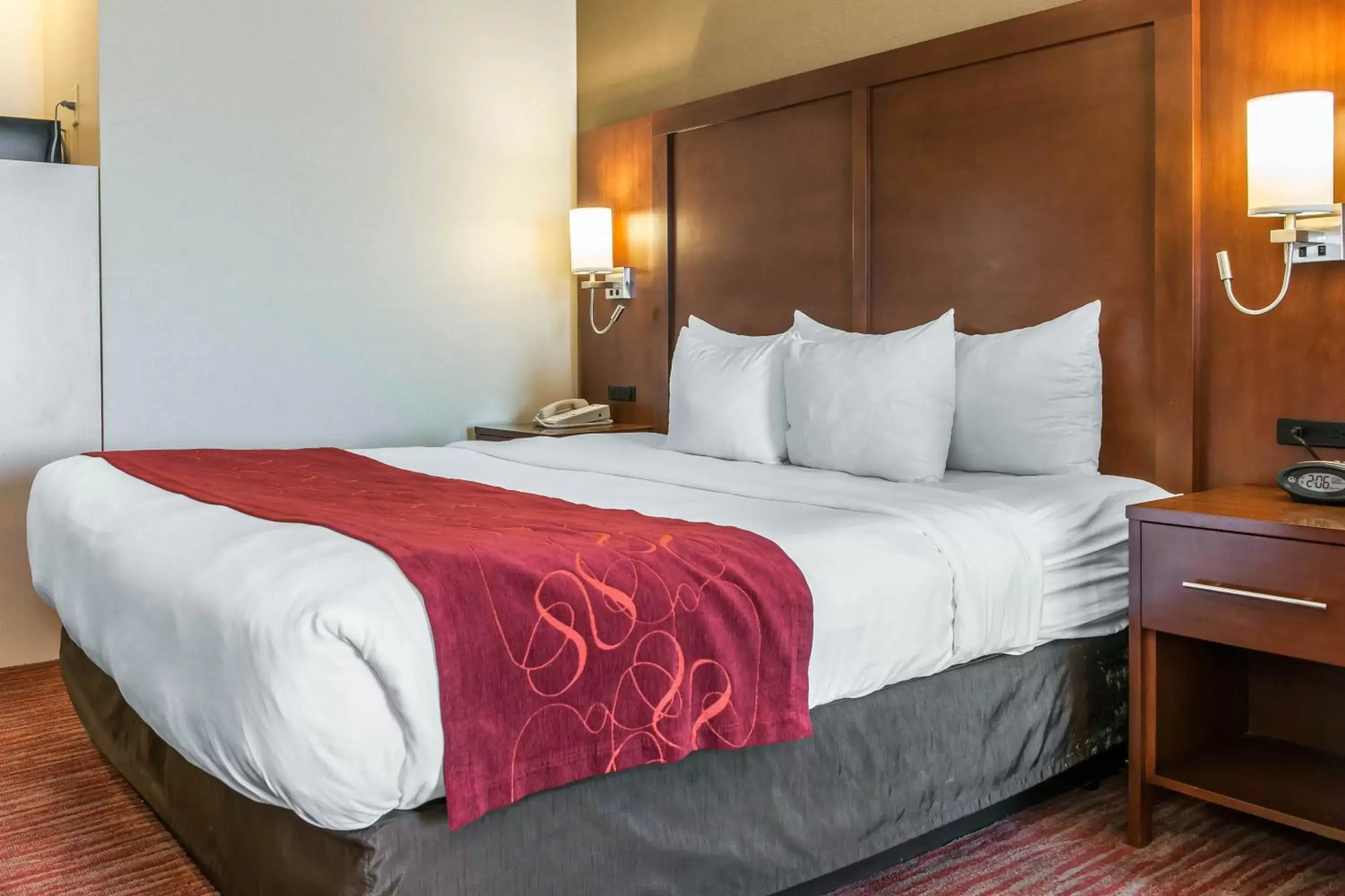 Bed in Comfort Suites Columbus Bed in Comfort Suites Columbus