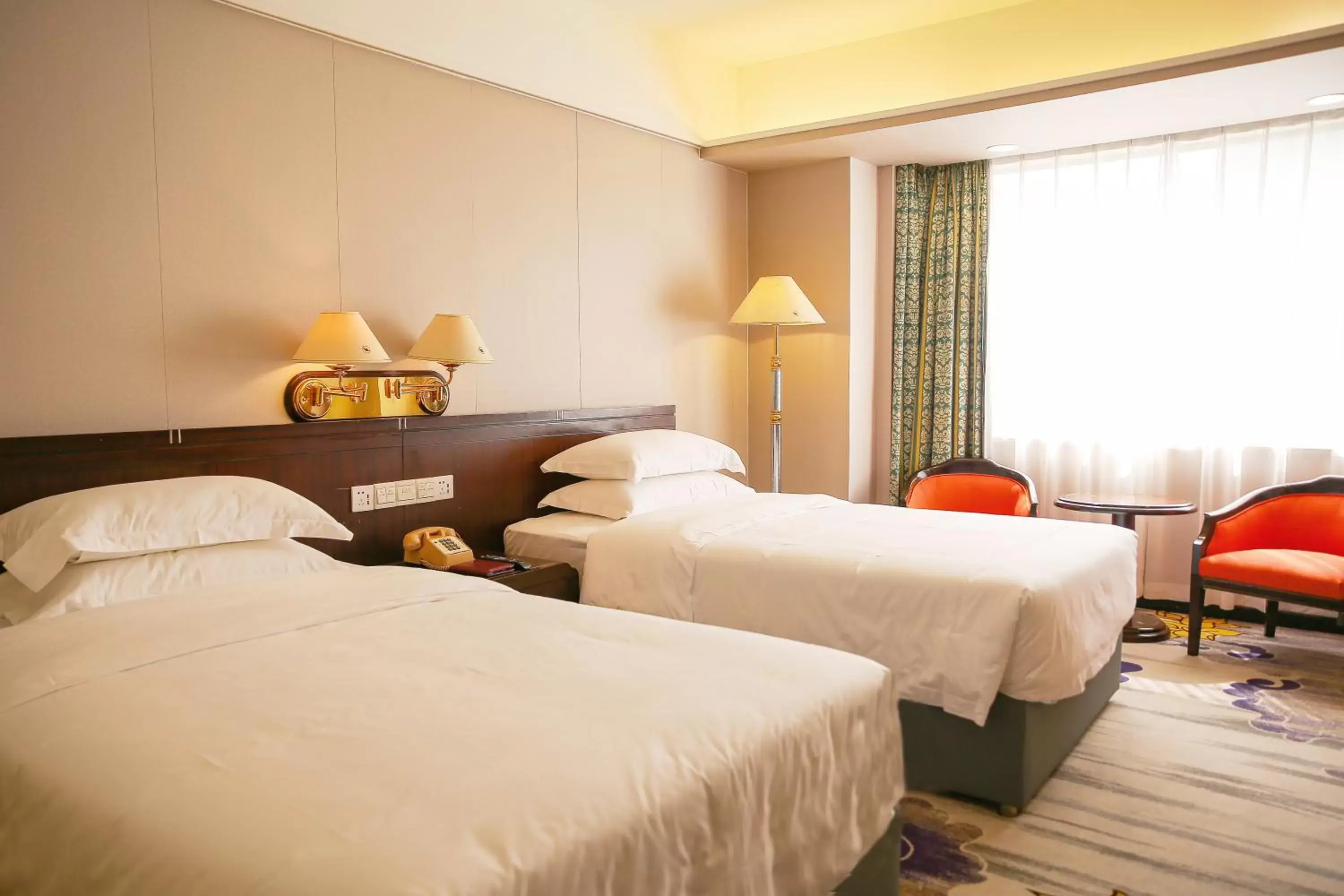 Bed in Zhongshan International Hotel