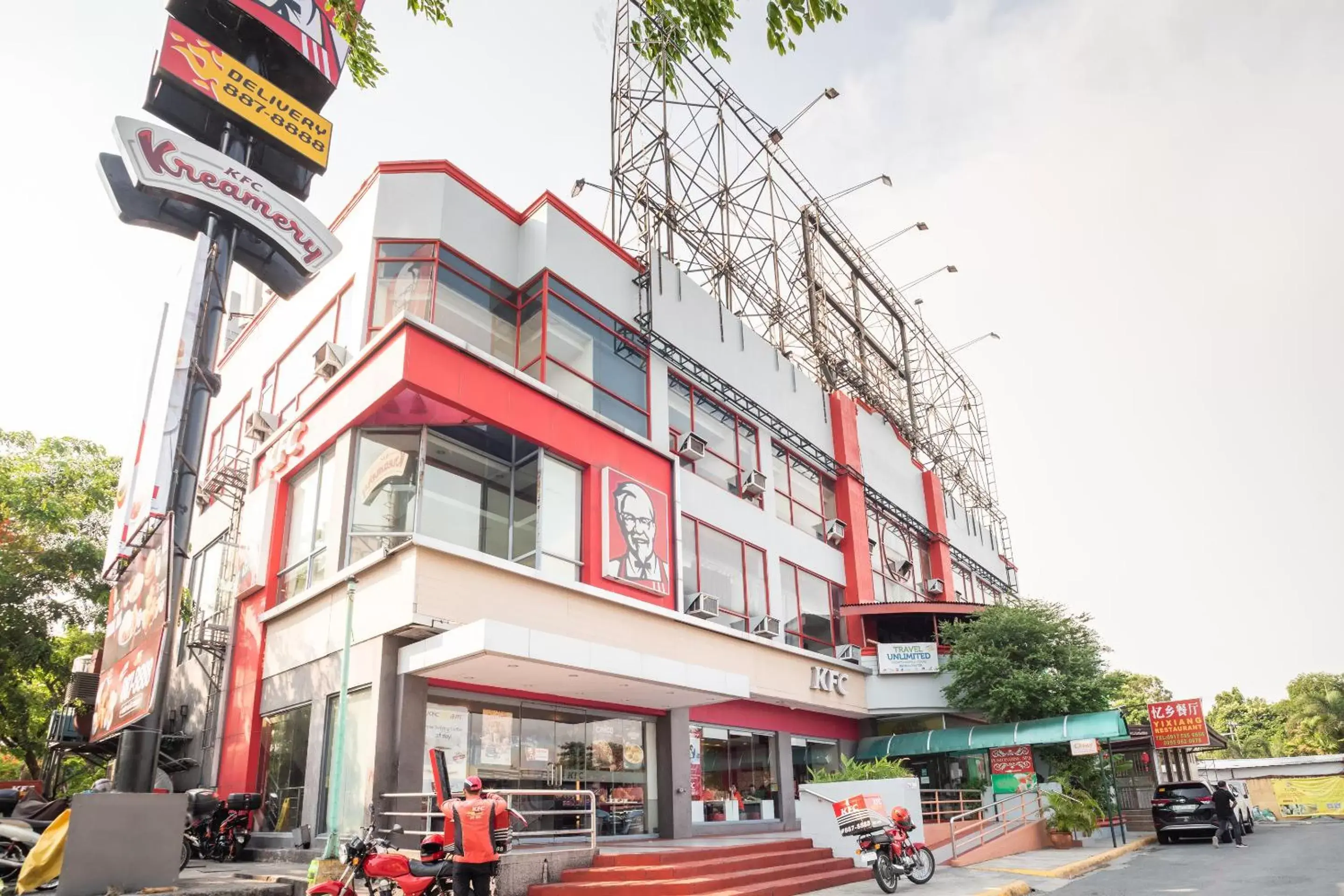 Facade/entrance, Property Building in Manila Airport Hotel by Urban Connect