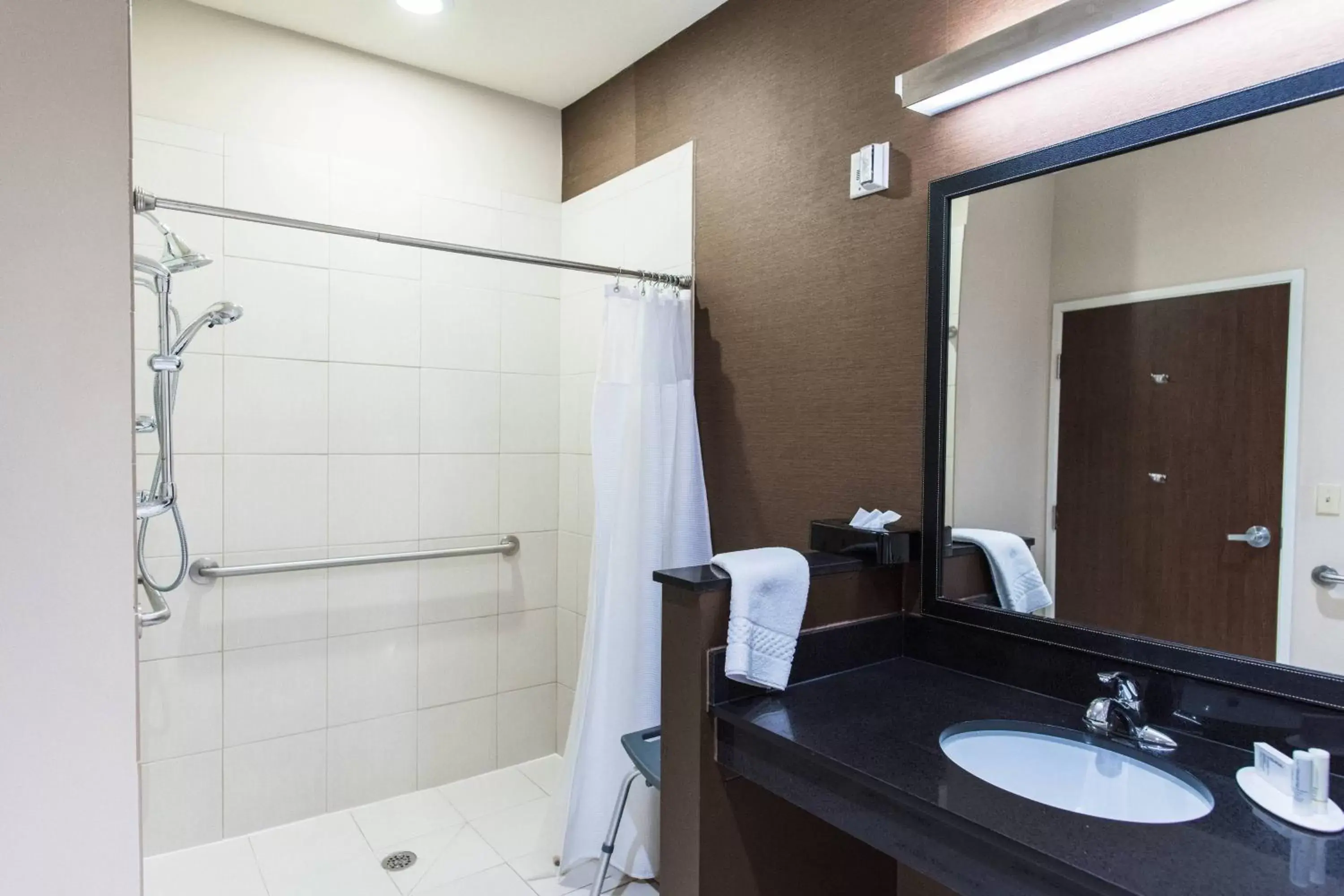 Bathroom in Fairfield Inn and Suites by Marriott Natchitoches