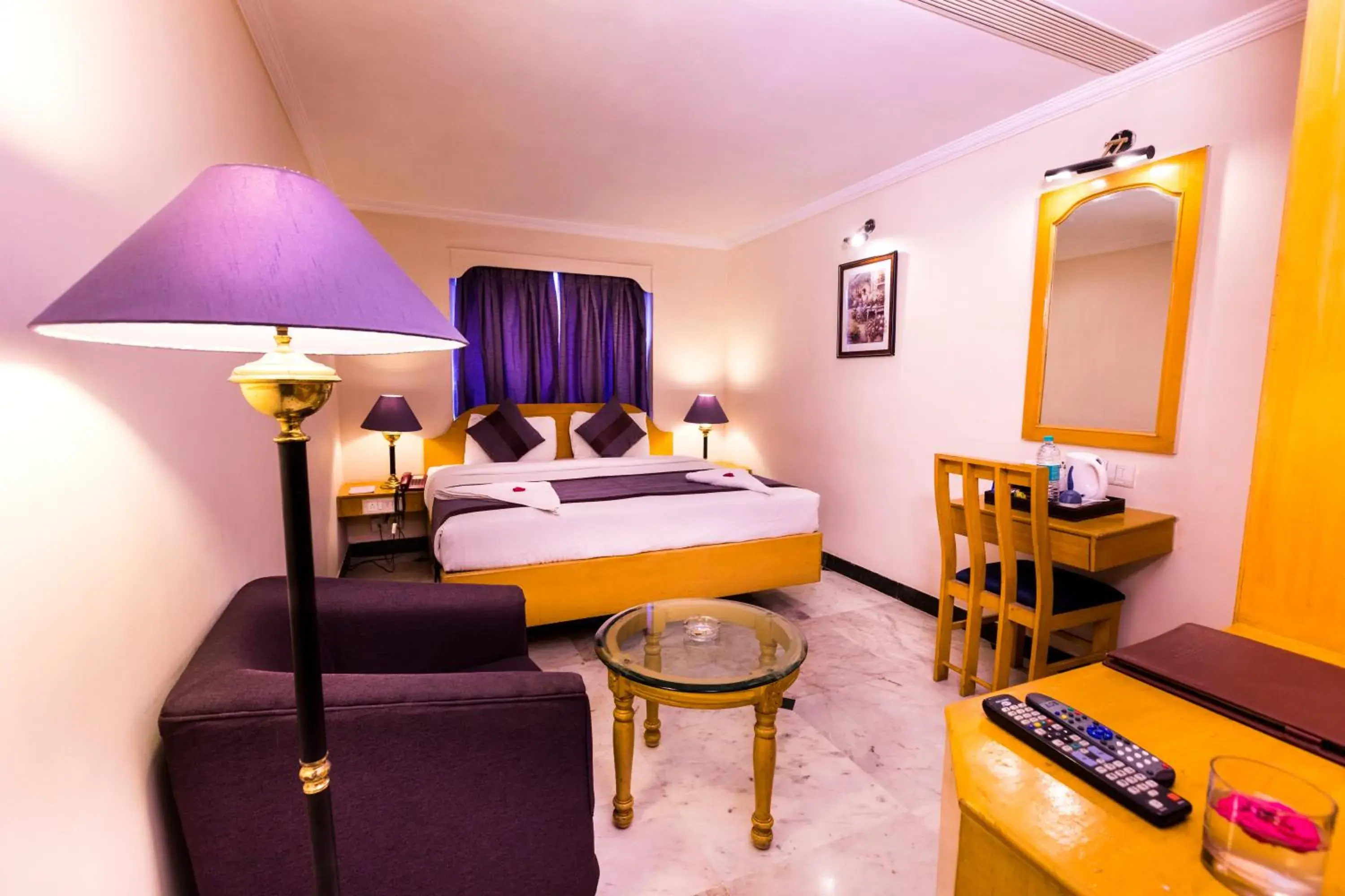 Photo of the whole room, Bed in Hotel Grand Residence Photo of the whole room, Bed in Hotel Grand Residence