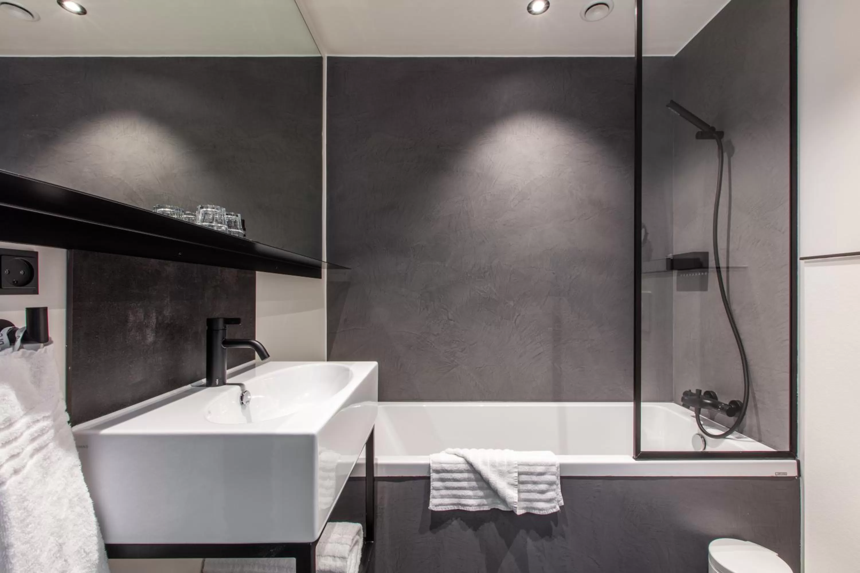 Bathroom in The Huxley Copenhagen, BW Premier Collection