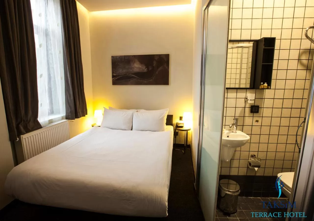 Bedroom, Bed in Taksim Terrace Hotel