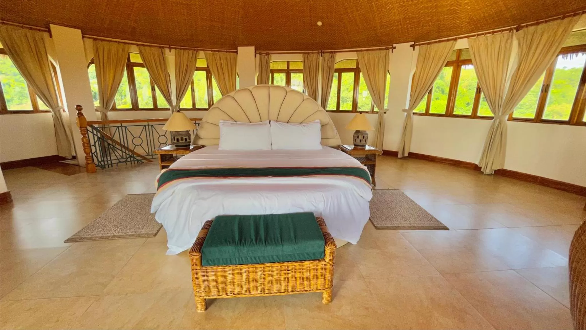 Presidential Suite in Coco Grove Beach Resort, Siquijor Island