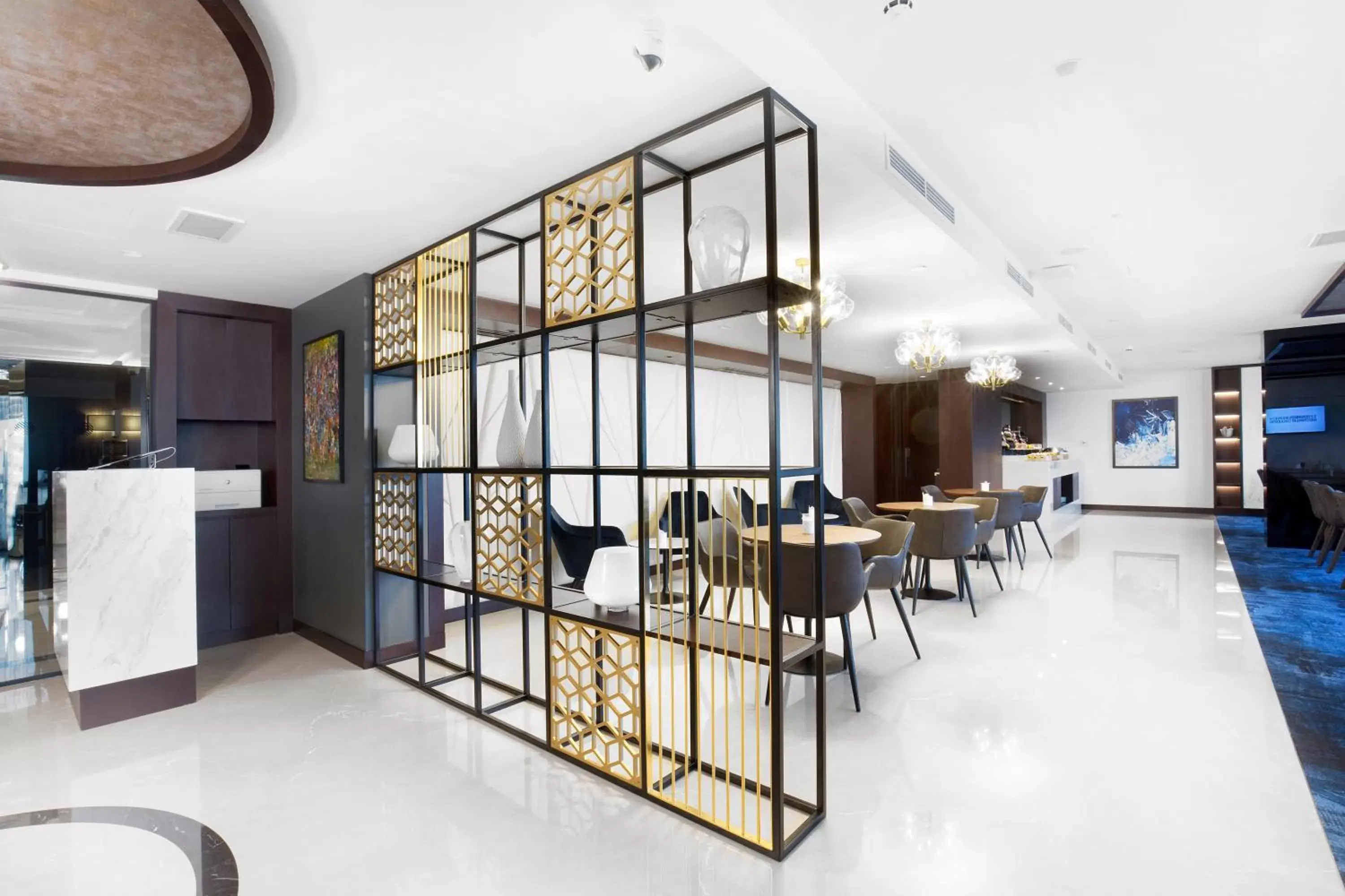 Lounge or bar, Lobby/Reception in Pullman Dubai Creek City Centre