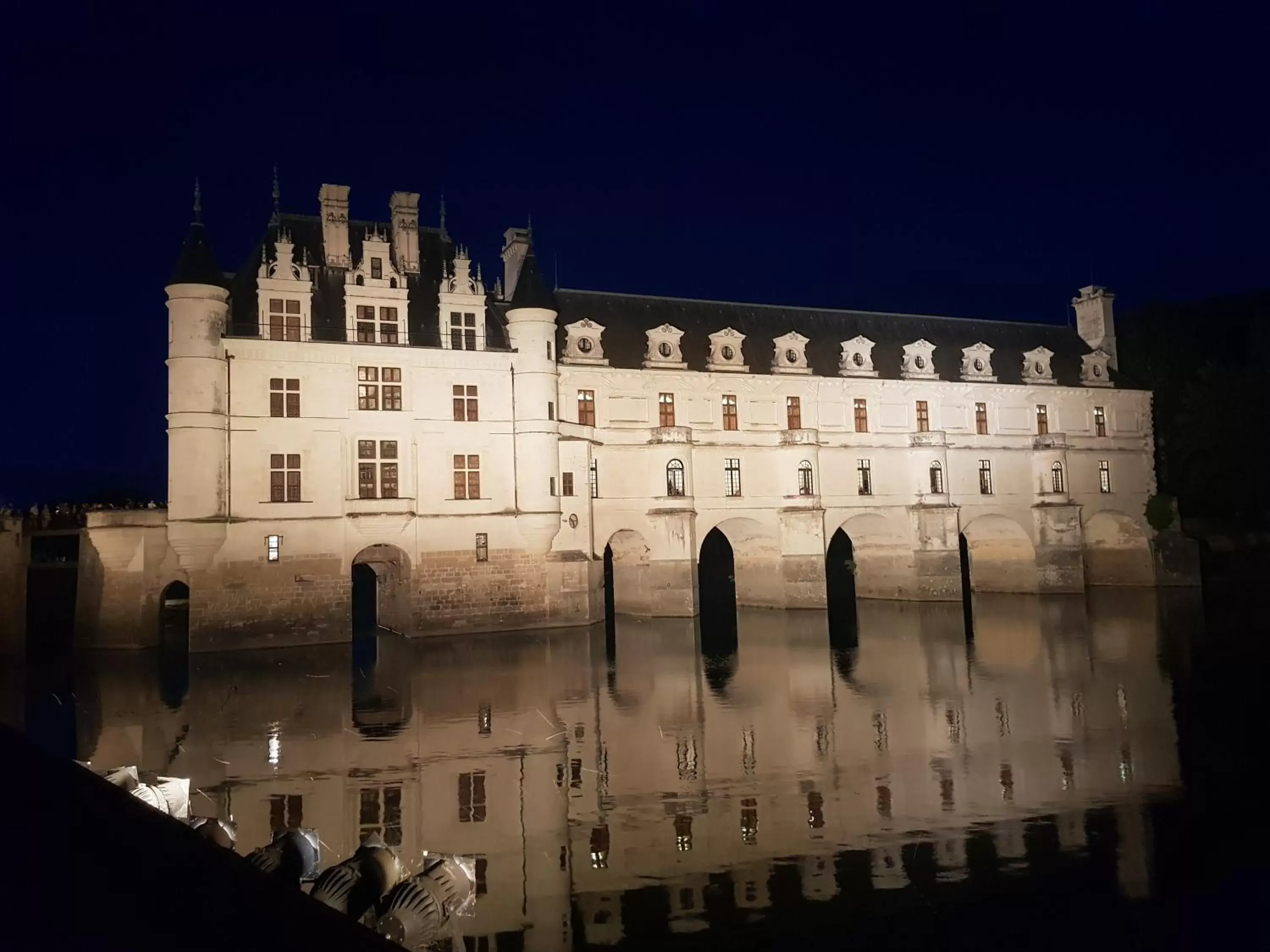 Nearby landmark, Property Building in 18 châteaux et Beauval sur un rayon de 30 km