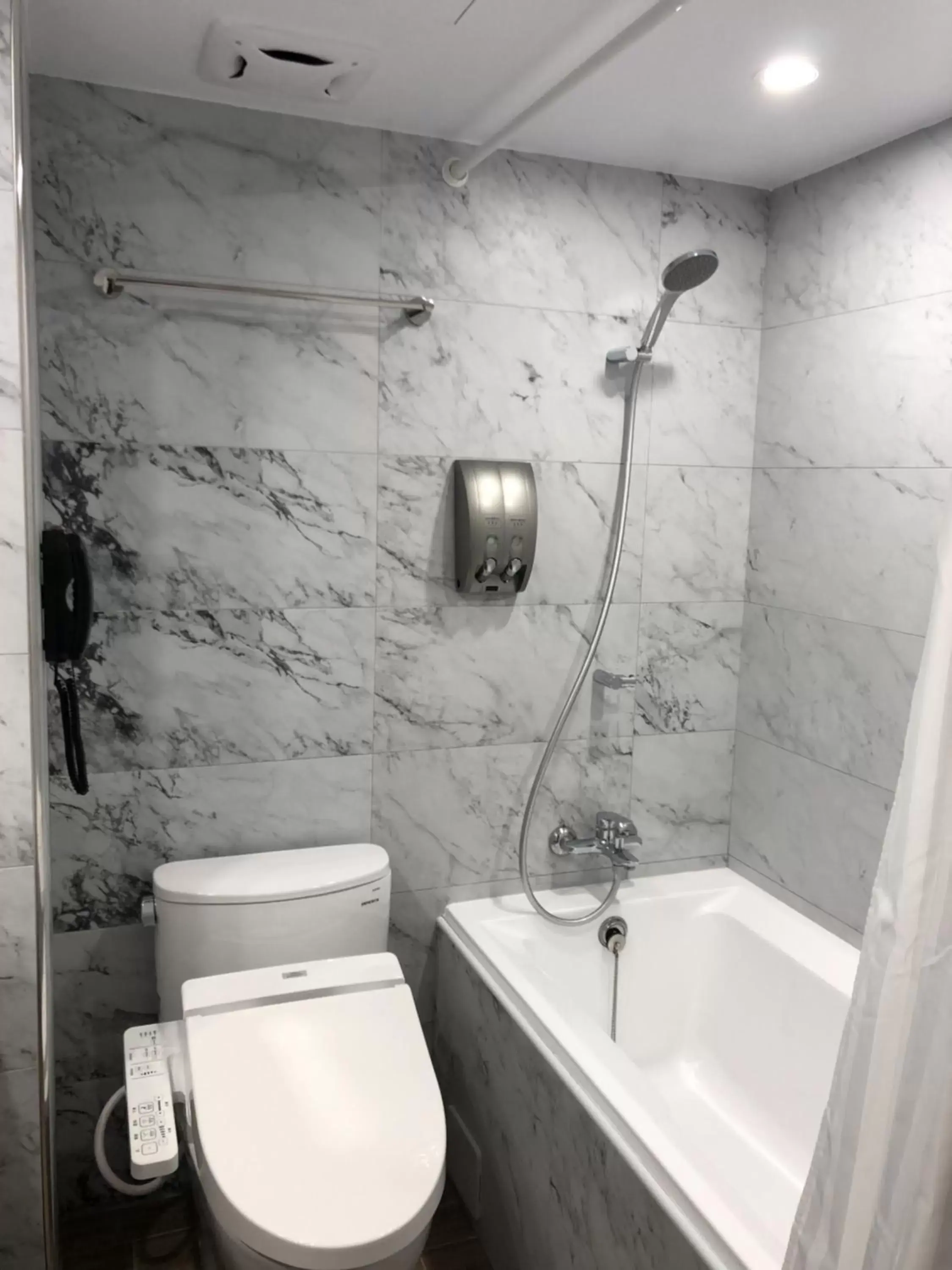 Toilet, Bathroom in Dynasty Hotel