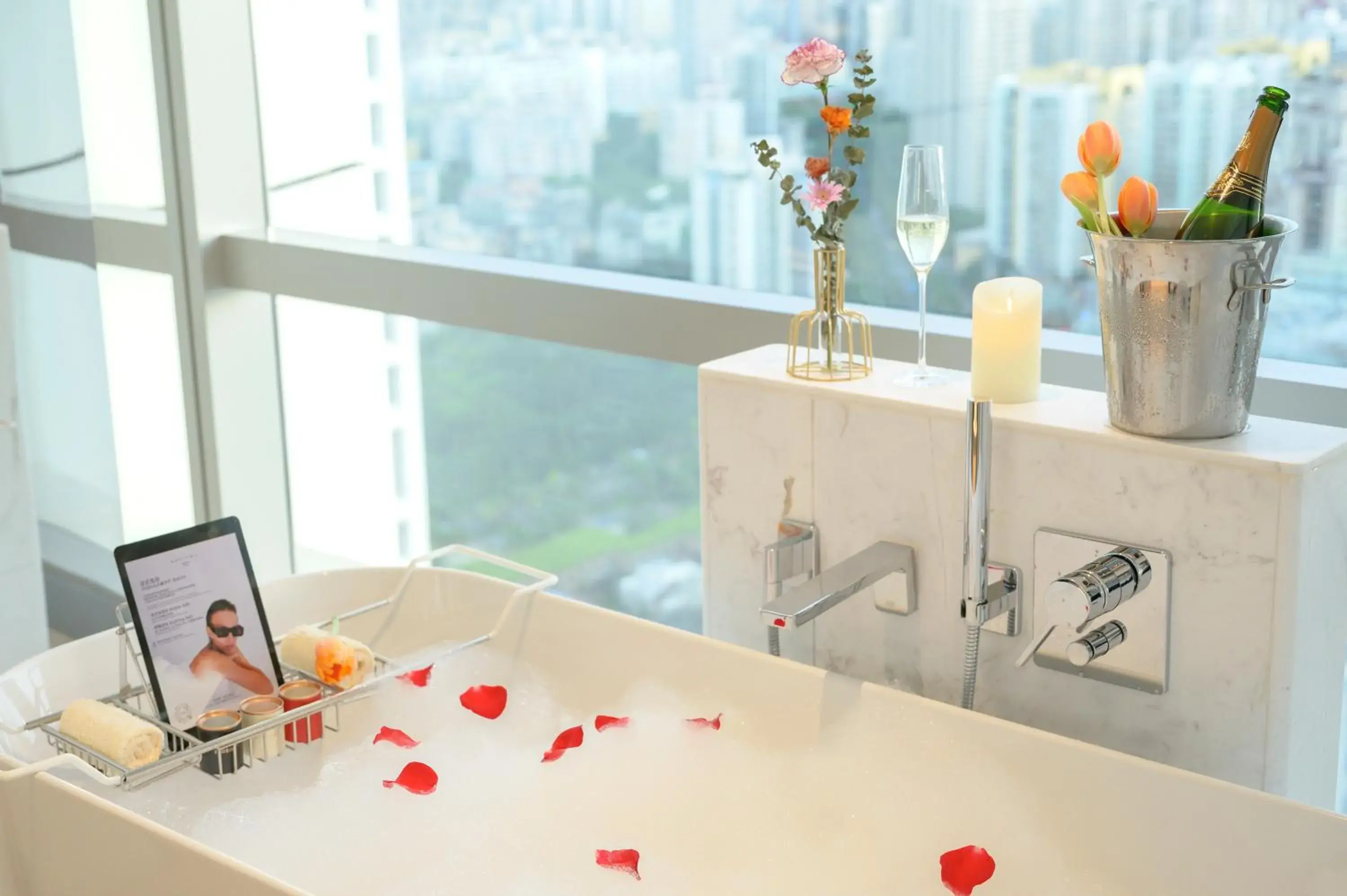 Bathroom in Sofitel Haikou