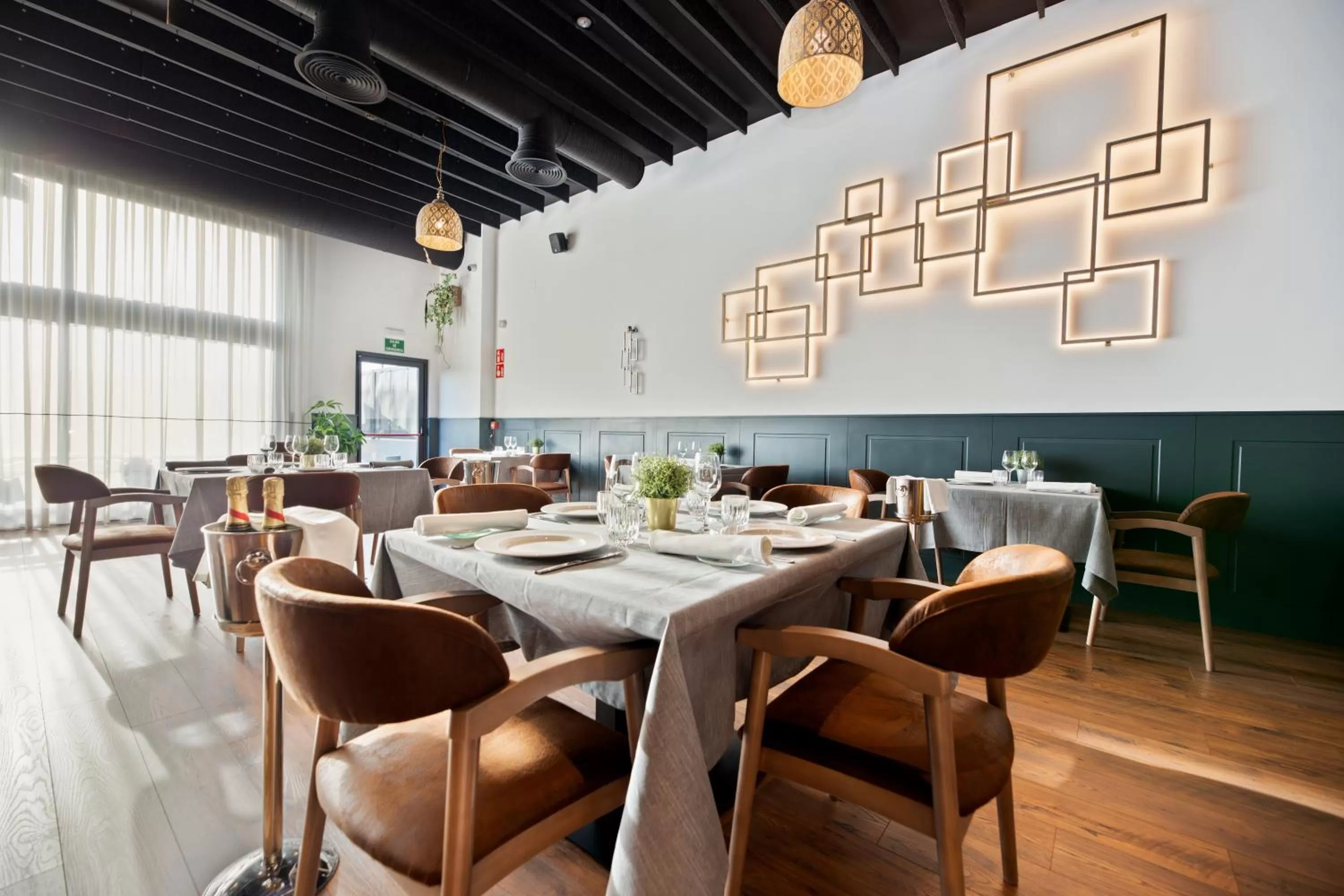 Lounge or bar in HOTEL IBERUM