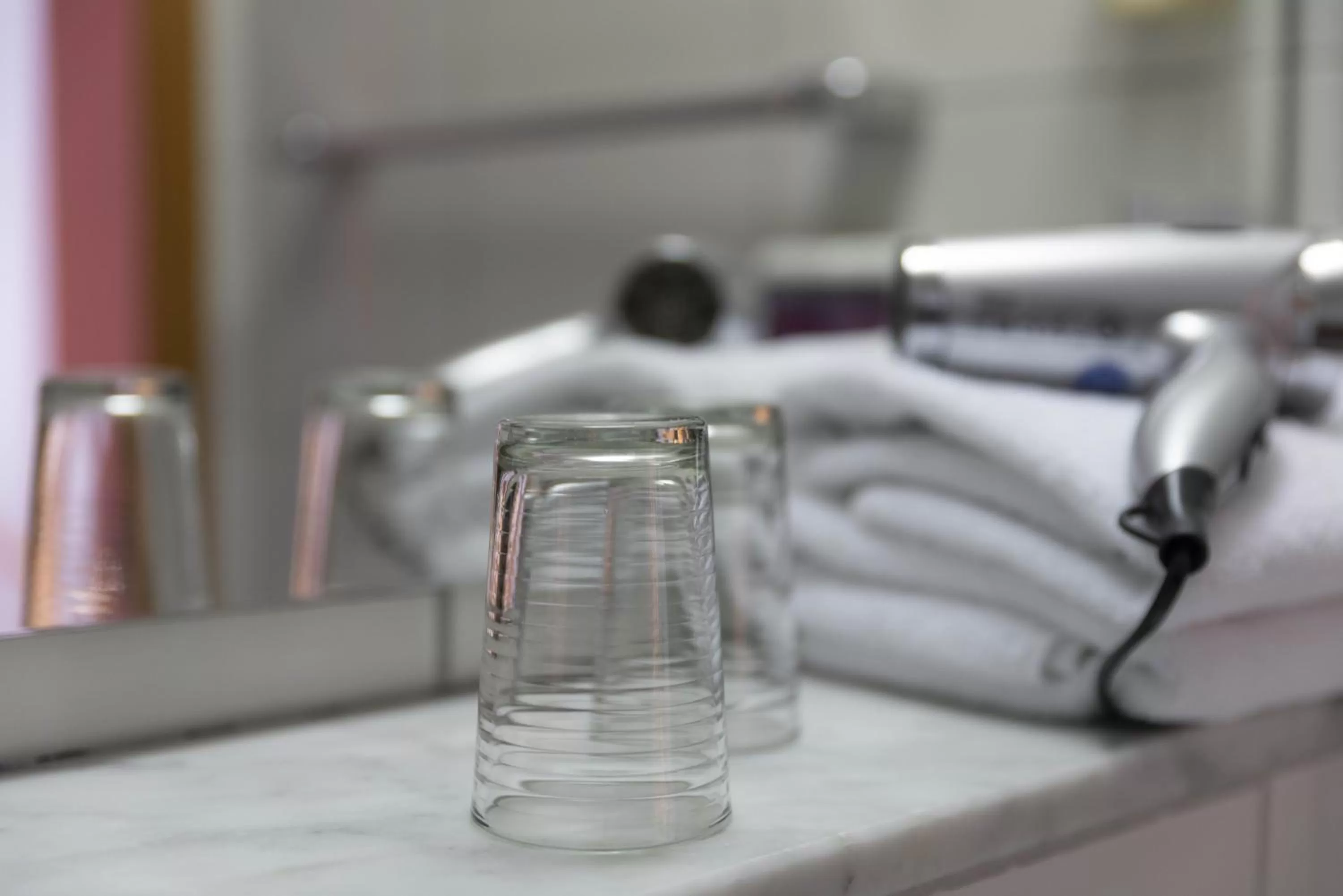 Photo of the whole room, Bed in Hotel Reichskrone