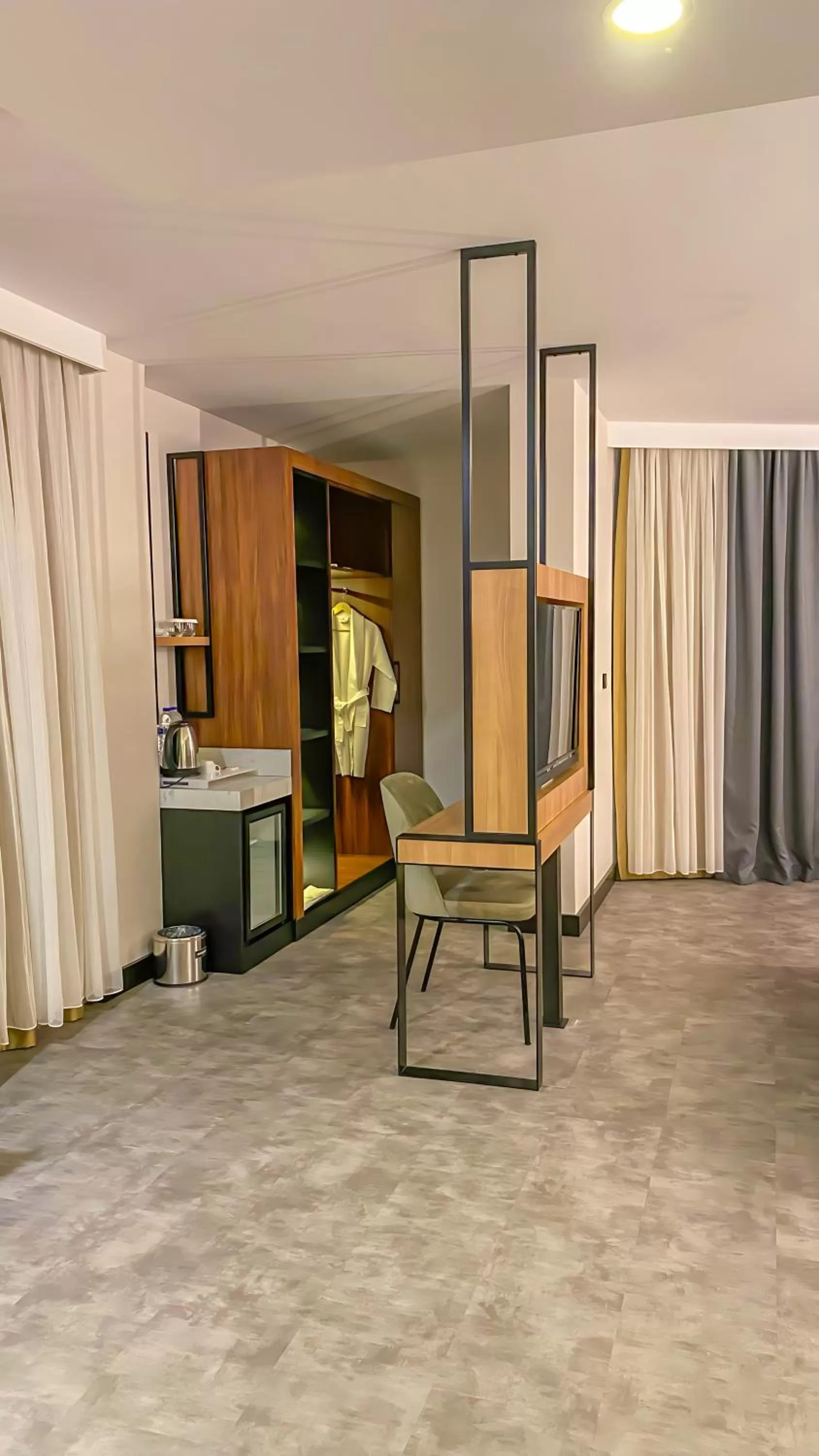 TV and multimedia in Best Western Plus Khan Hotel