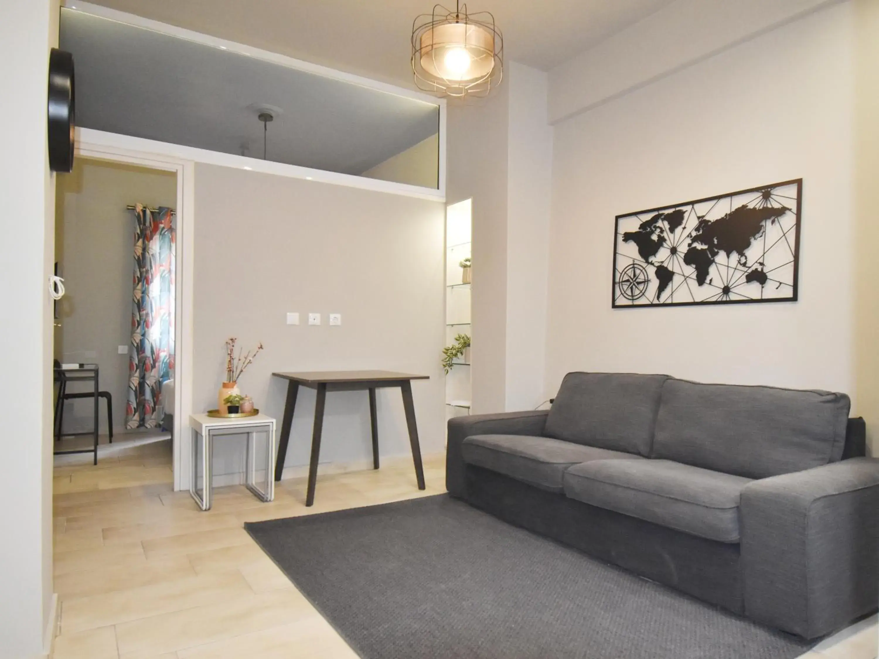 Two-Bedroom Apartment - Annex in Be My Guest Athens