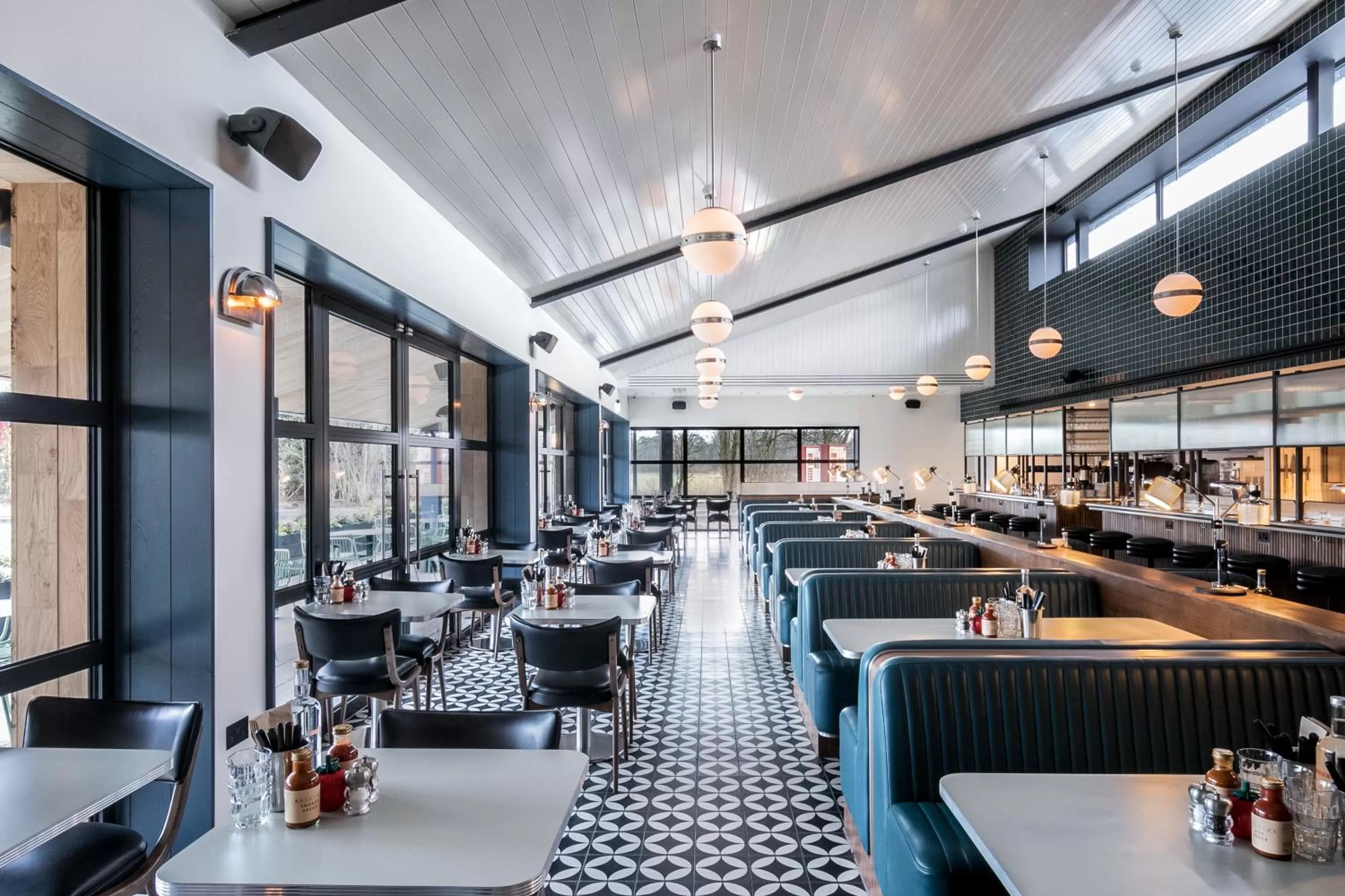 Mollie's Motel & Diner Oxfordshire