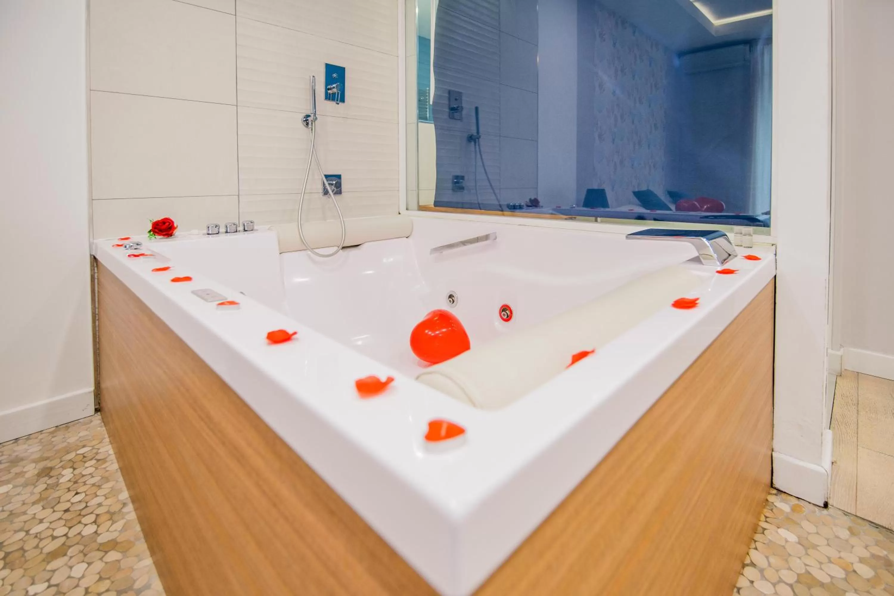 Hot Tub in Le suite del nostromo