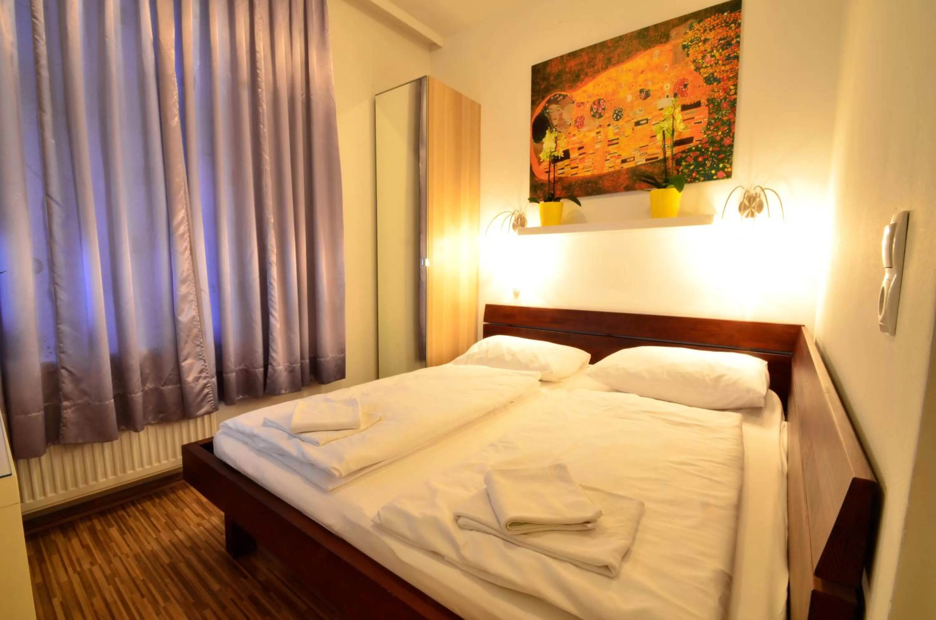 Bedroom, Bed in AJO Apartments - Messe City Flat - Self-Check-in