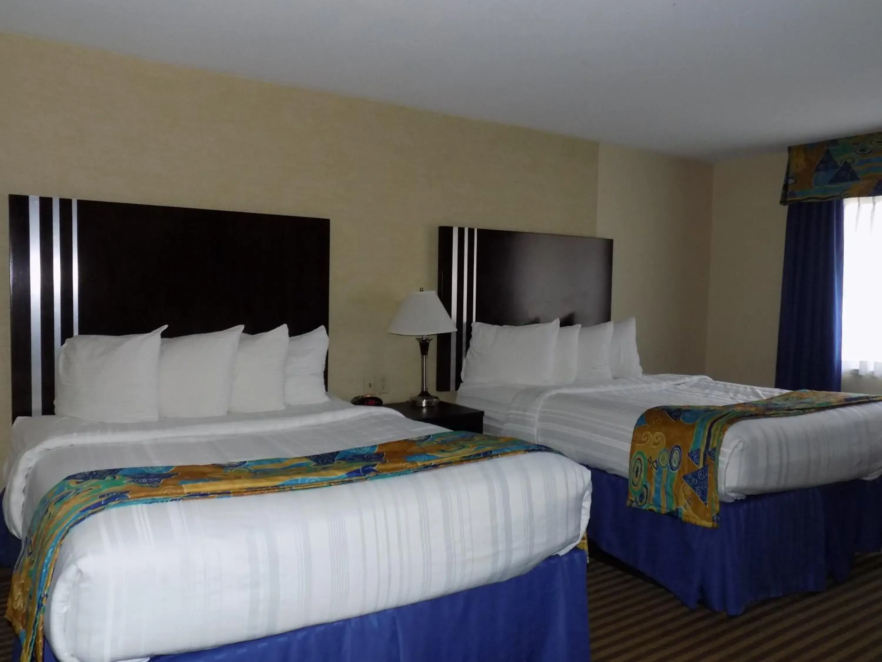 Bedroom in Best Western Plus Portage Hotel and Suites